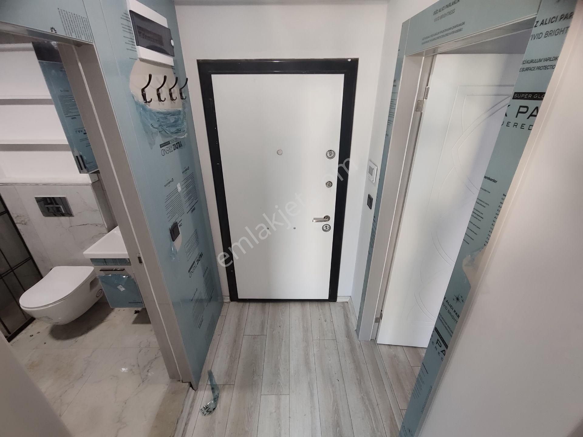 Kardeş'ten Akçay'da Denize 50 Adım Sıfır 1+1 Lüks Daire - Görsel 22