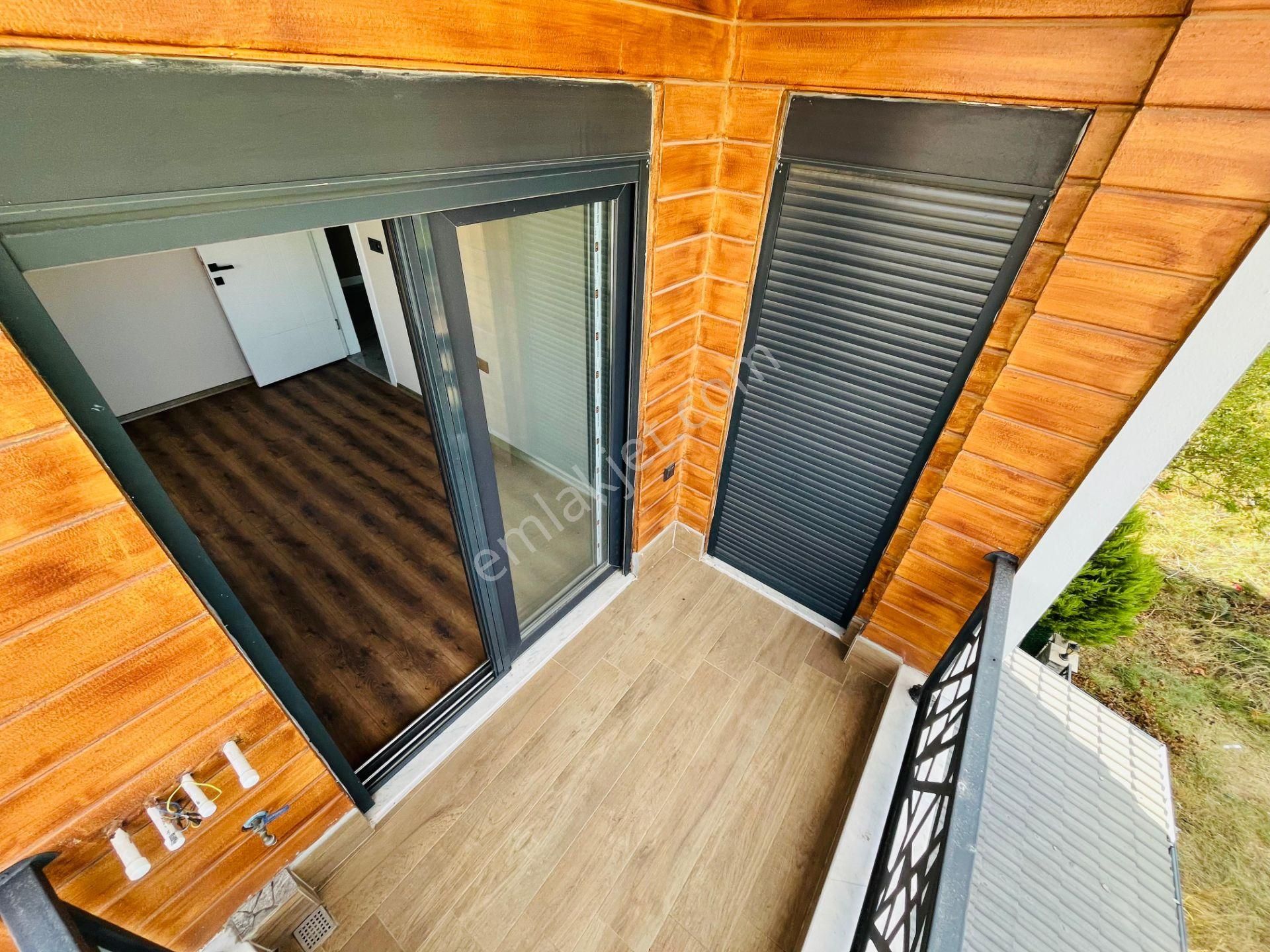 Parstan Akçayda Yeşilin Kalbinde Ferah Ve Şık 4+1 Geniş Villa - Görsel 19