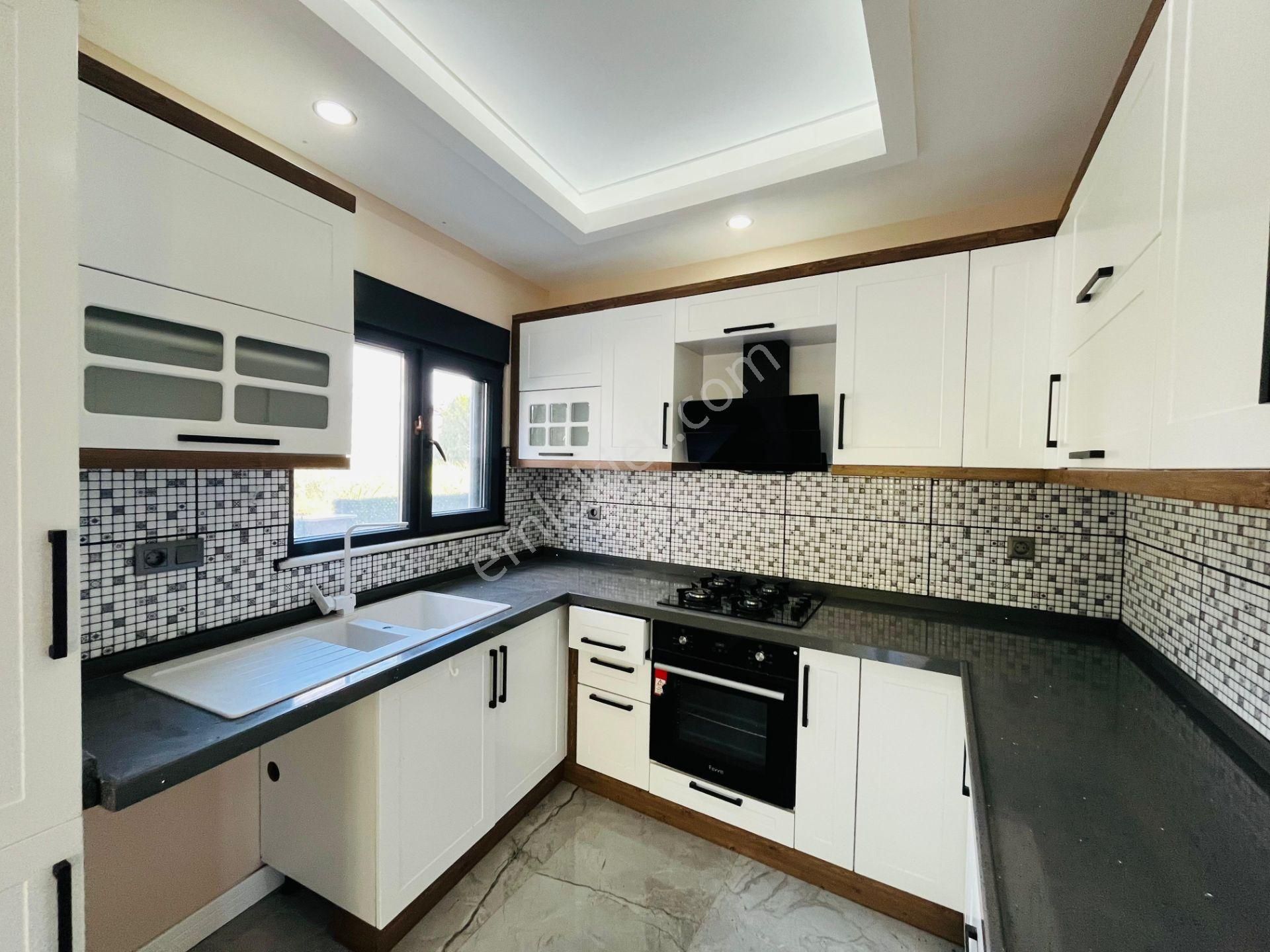 Parstan Akçayda Yeşilin Kalbinde Ferah Ve Şık 4+1 Geniş Villa - Görsel 14