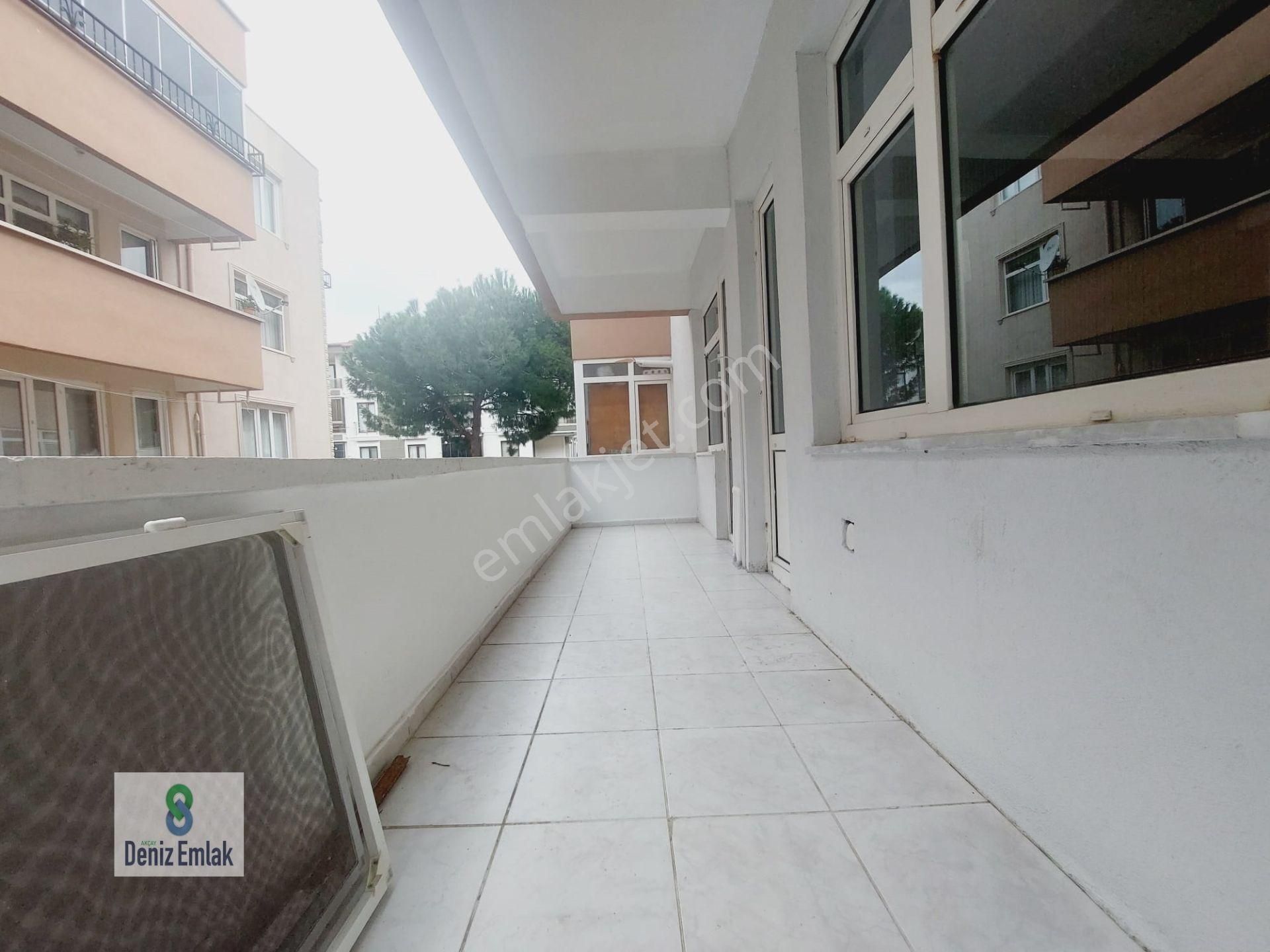 Denizden Akçayda Arakat Geniş Komple Tadilatlı Satılık 2+1 Daire. - Görsel 23