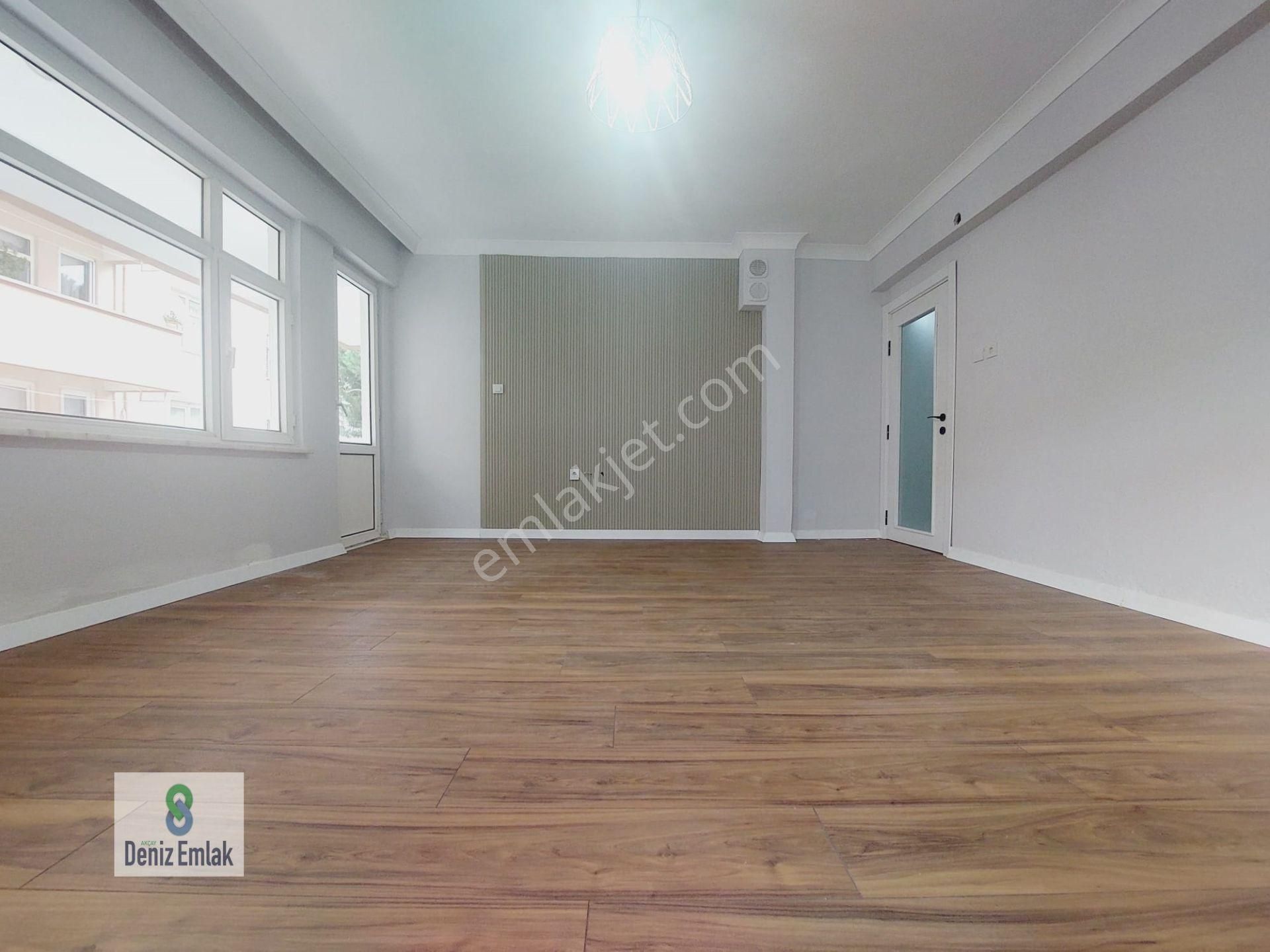 Denizden Akçayda Arakat Geniş Komple Tadilatlı Satılık 2+1 Daire. - Görsel 2