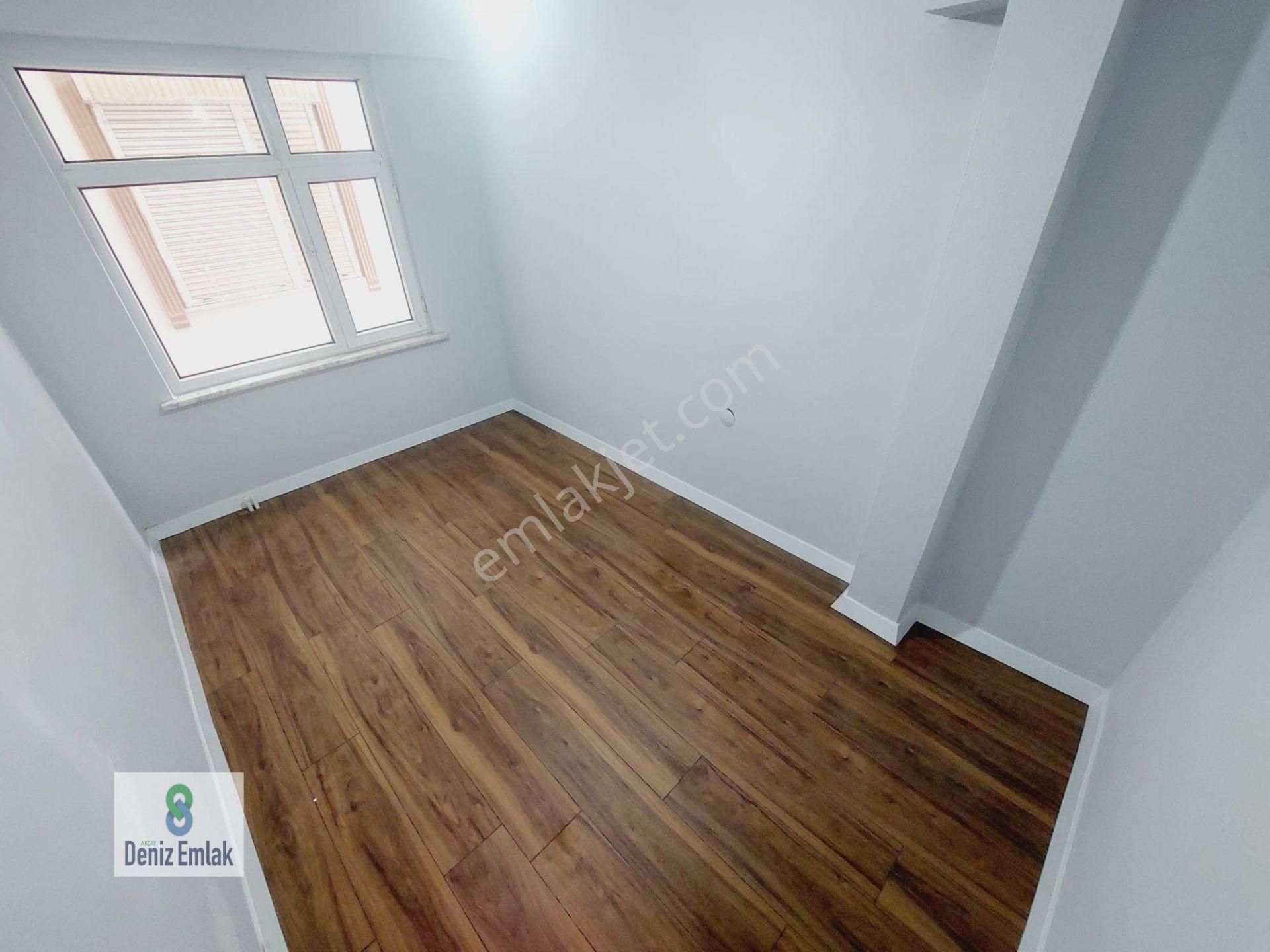 Denizden Akçayda Arakat Geniş Komple Tadilatlı Satılık 2+1 Daire. - Görsel 28