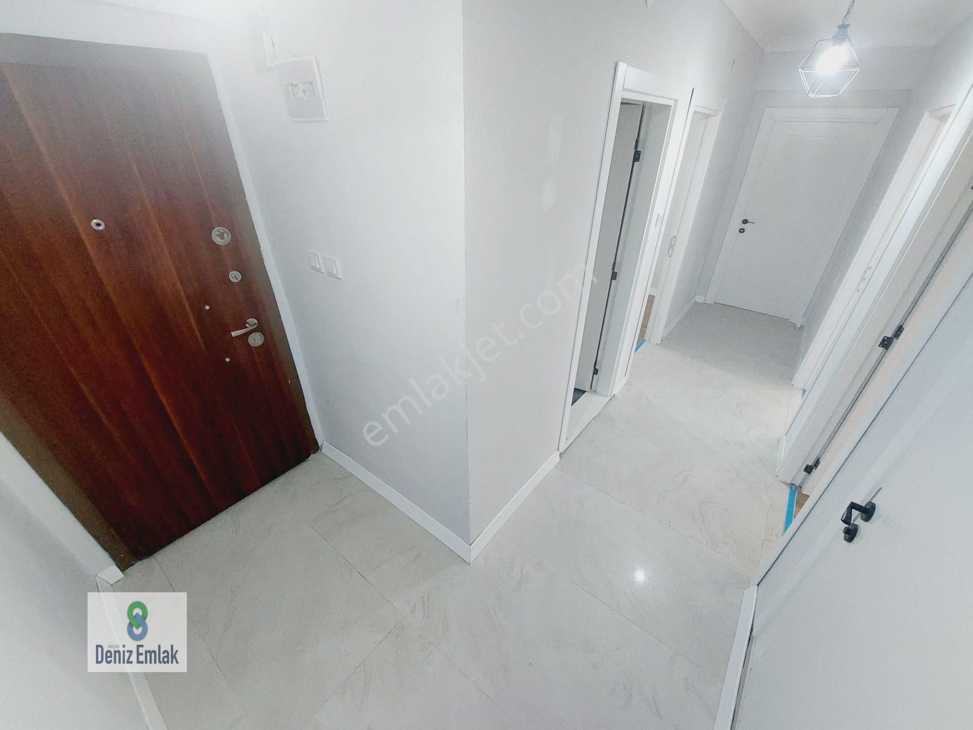 Denizden Akçayda Arakat Geniş Komple Tadilatlı Satılık 2+1 Daire. - Görsel 3