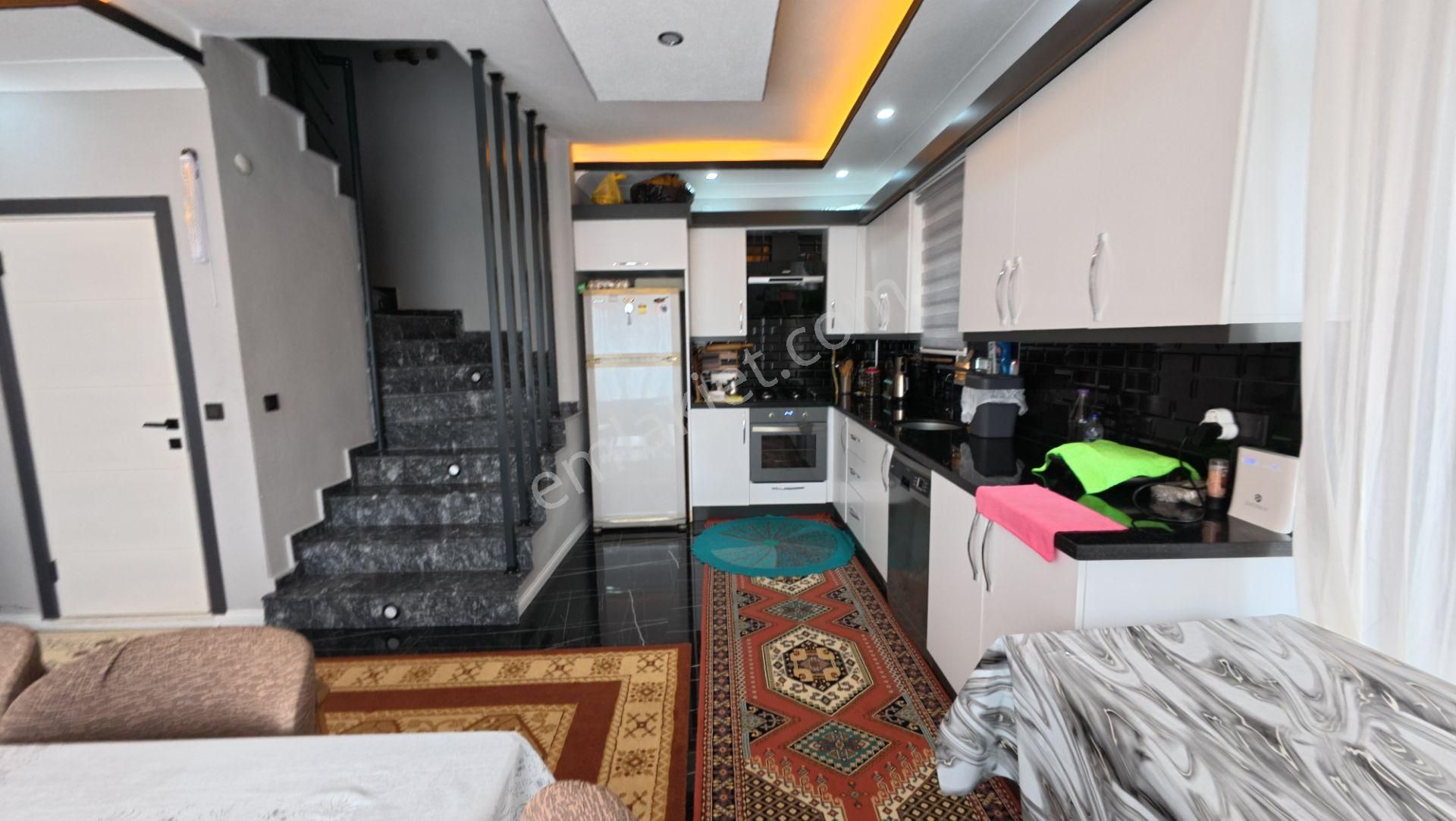 Kocaali De Köşe Parselde Havuzlu 4+1 Müstakil - Görsel 16