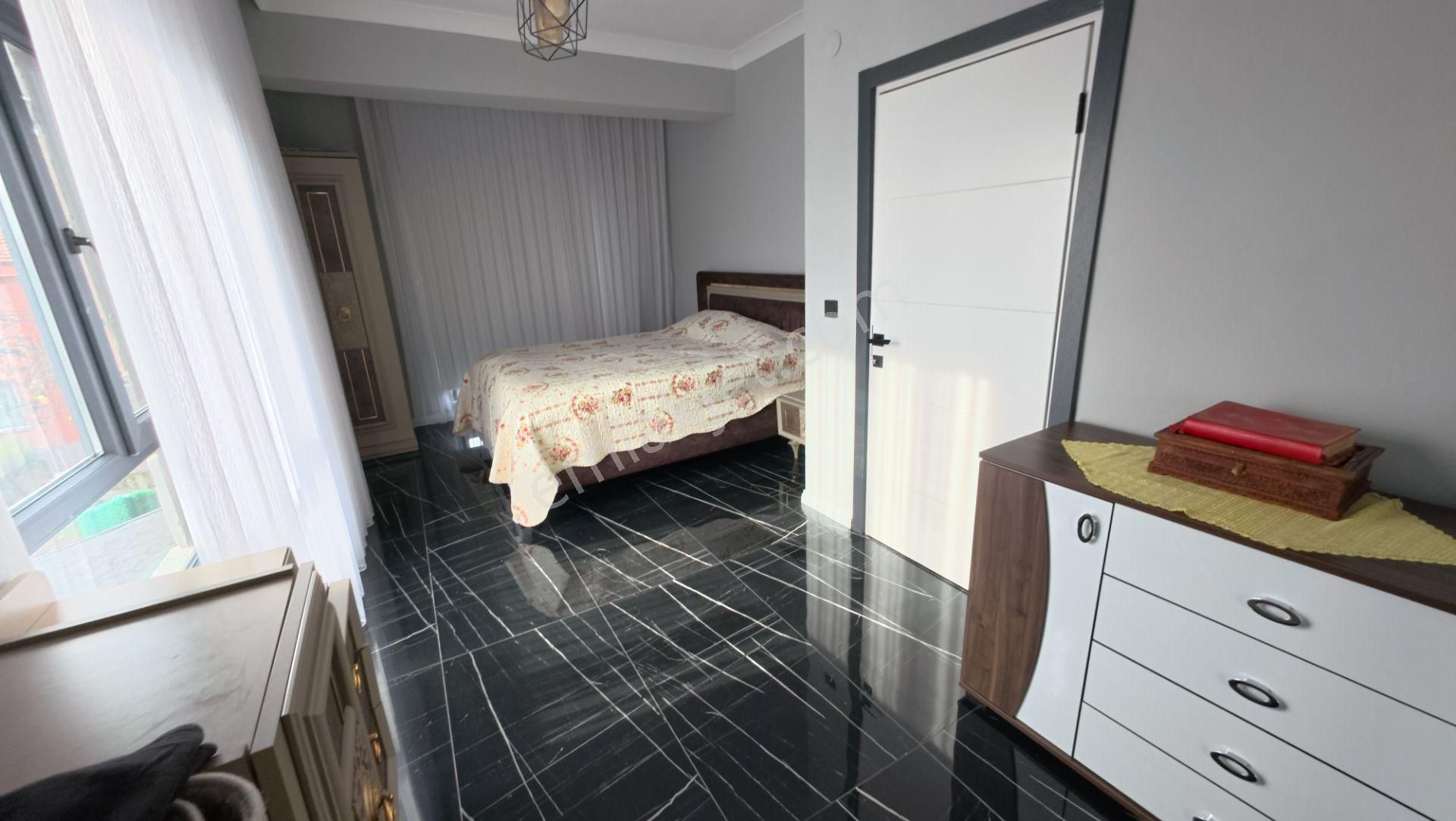 Kocaali De Köşe Parselde Havuzlu 4+1 Müstakil - Görsel 28