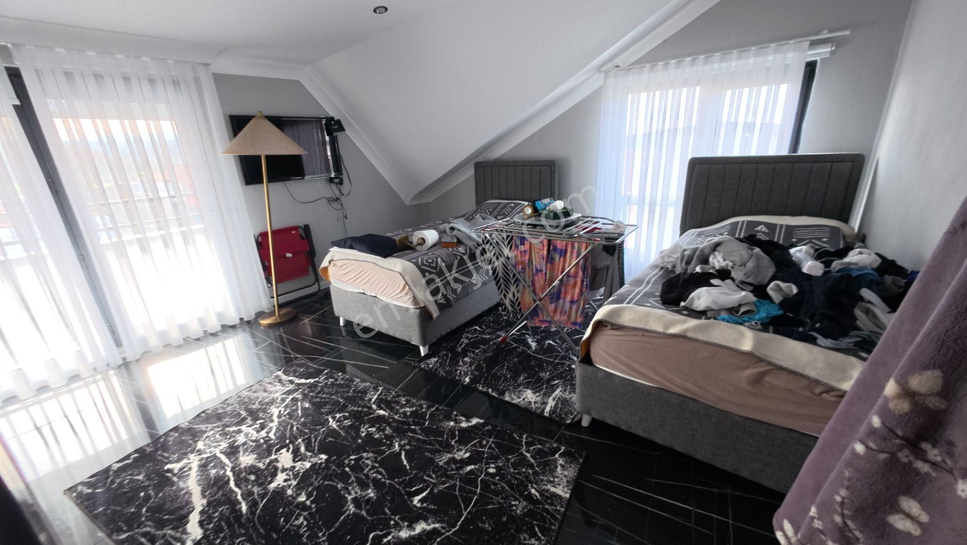 Kocaali De Köşe Parselde Havuzlu 4+1 Müstakil - Görsel 31