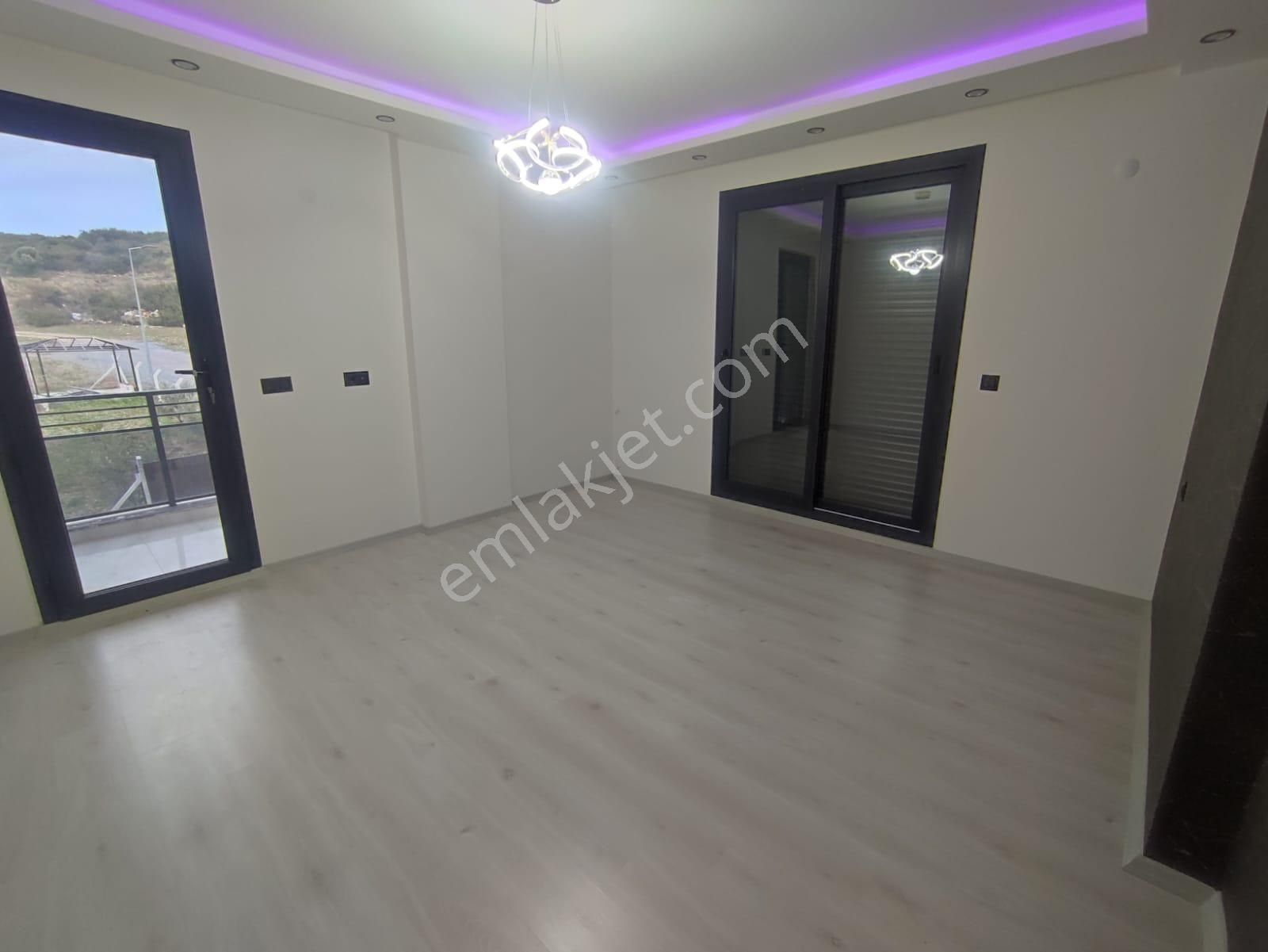 Hisar Mahallesi 5+1 Tam Müstakil Sıfır Otoparklı Villa - Görsel 26