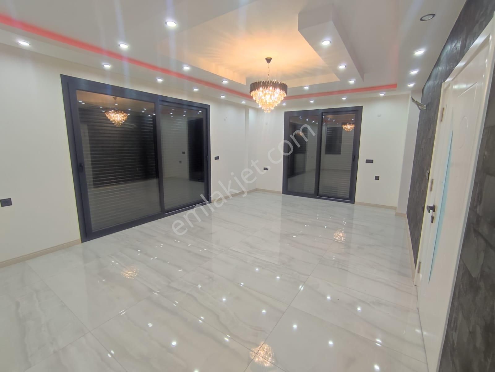 Hisar Mahallesi 5+1 Tam Müstakil Sıfır Otoparklı Villa - Görsel 3