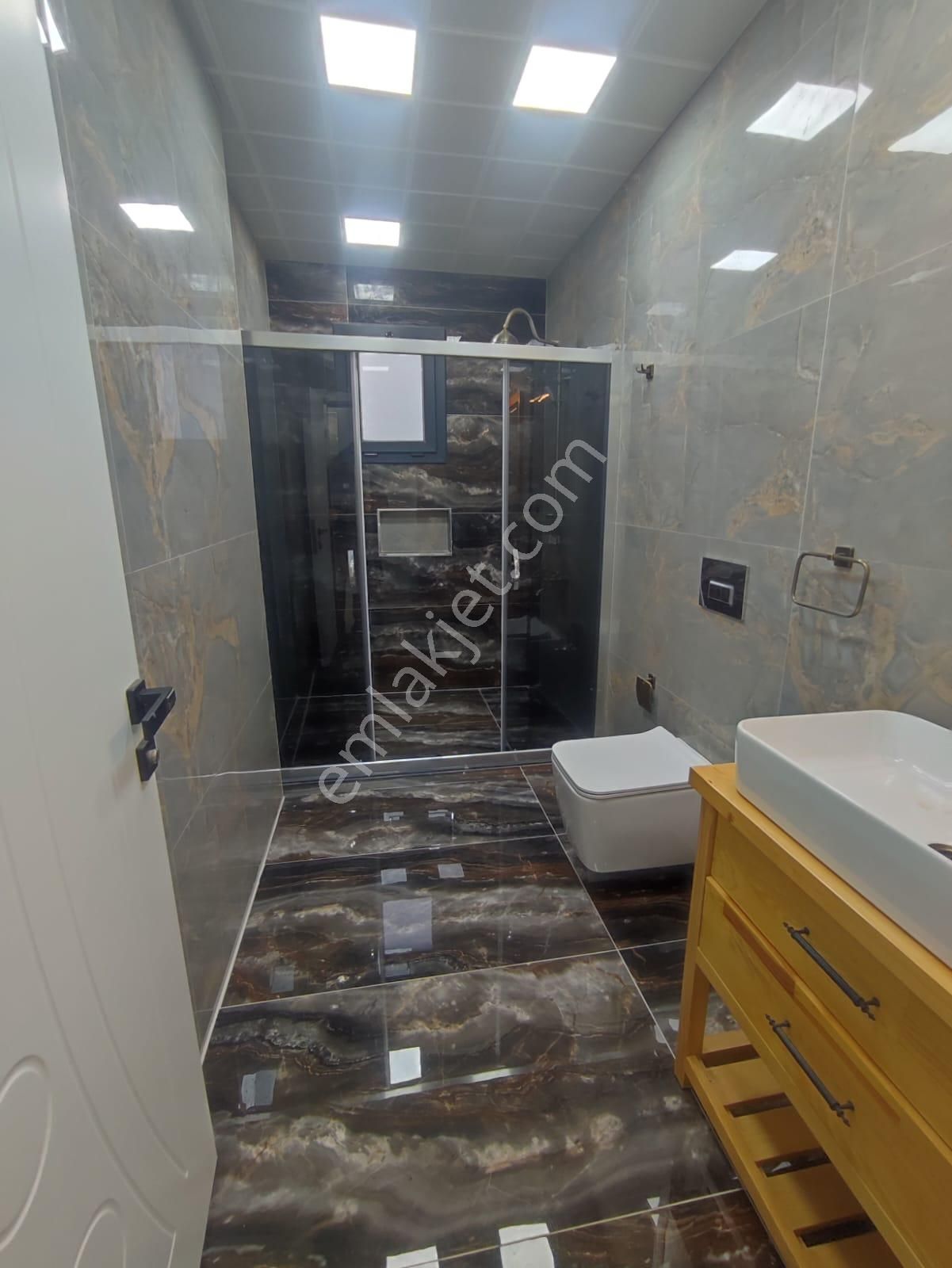 Hisar Mahallesi 5+1 Tam Müstakil Sıfır Otoparklı Villa - Görsel 32