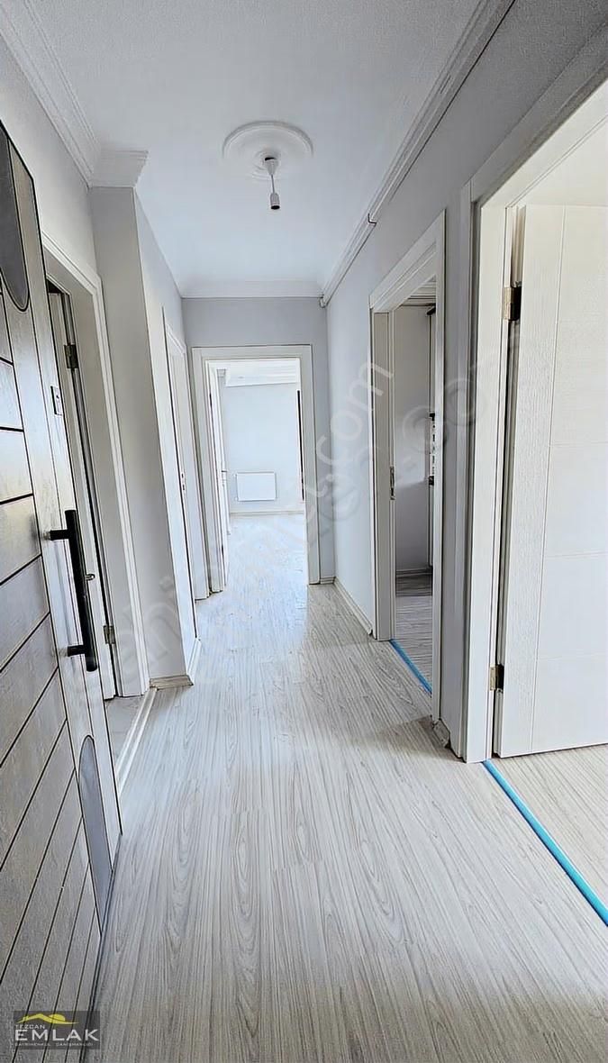 Lapseki Çardak'ta Deniz Manzaralı Satılık Daire - Görsel 2