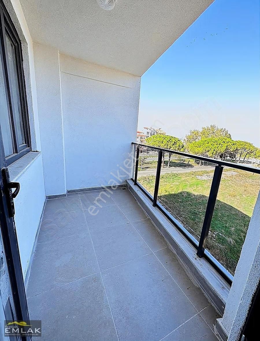 Lapseki Çardak'ta Deniz Manzaralı Satılık Daire - Görsel 4