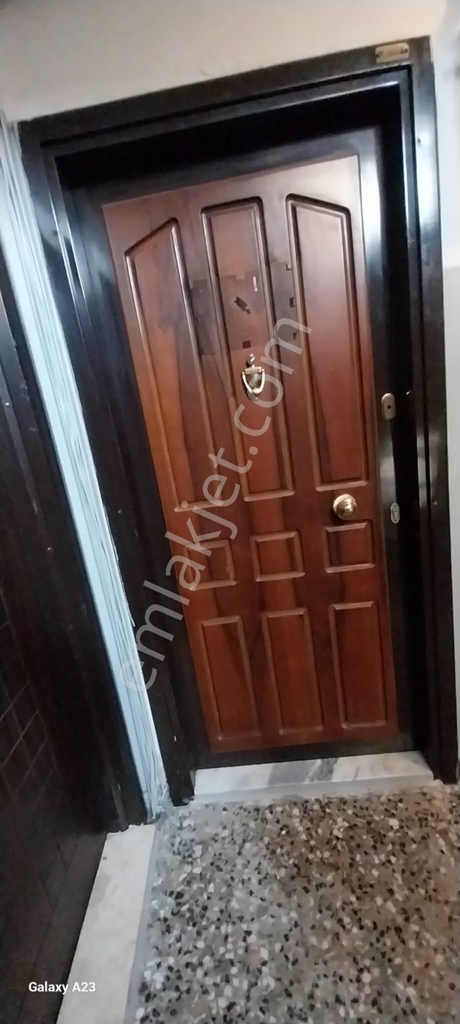 Heykelde Köşe Ferah Aydınlık Kiralık Ara Kat - Görsel 19
