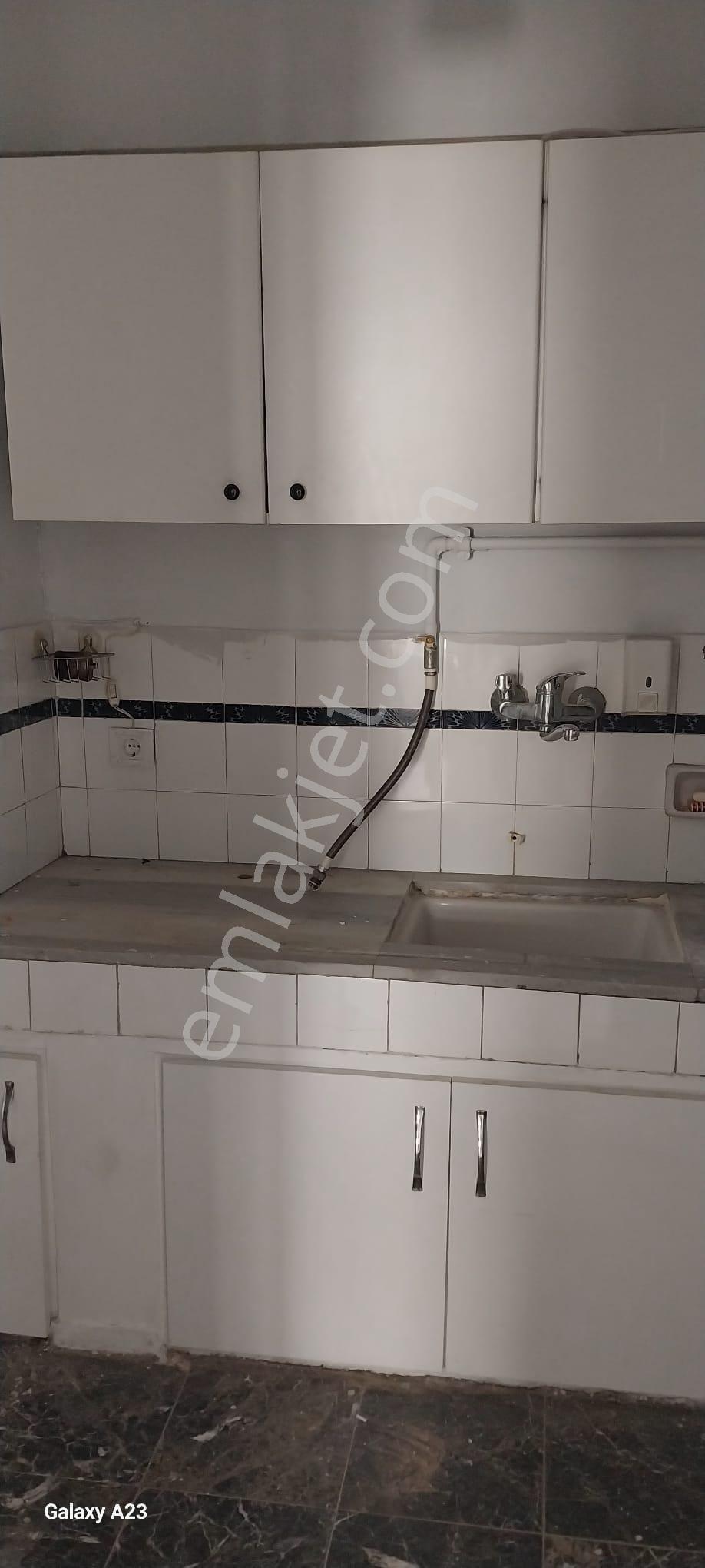 Heykelde Köşe Ferah Aydınlık Kiralık Ara Kat - Görsel 16