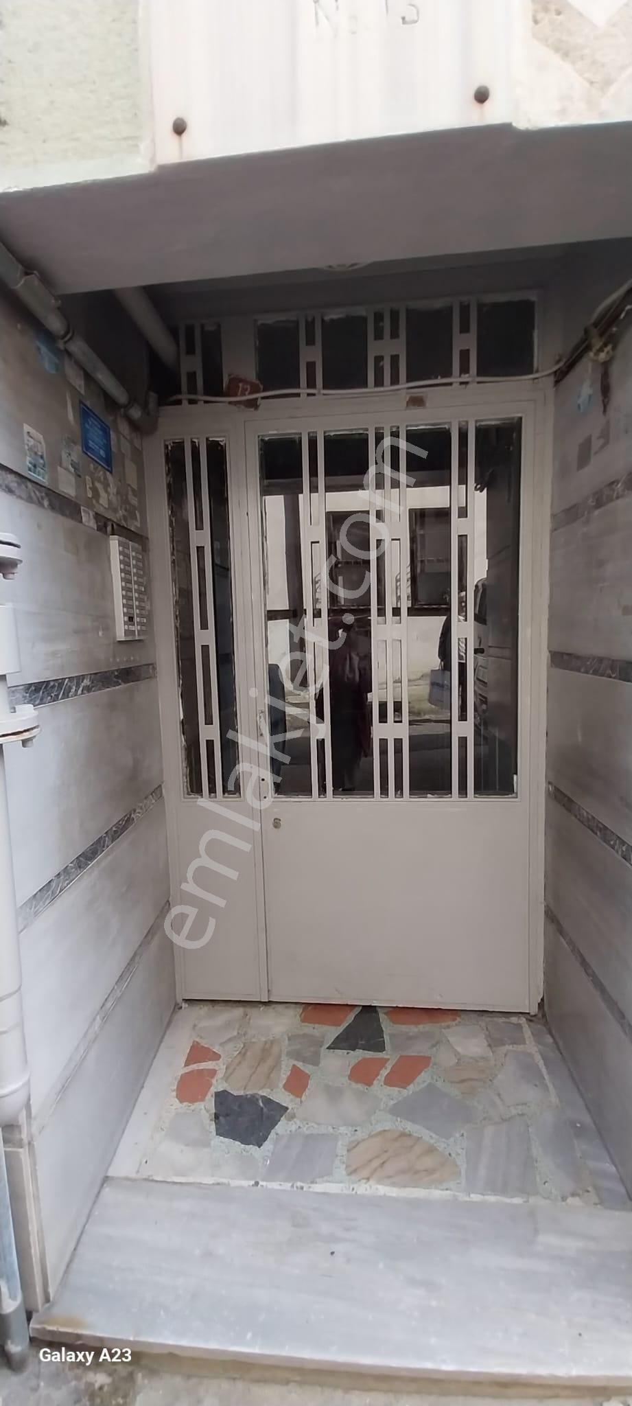 Heykelde Köşe Ferah Aydınlık Kiralık Ara Kat - Görsel 20