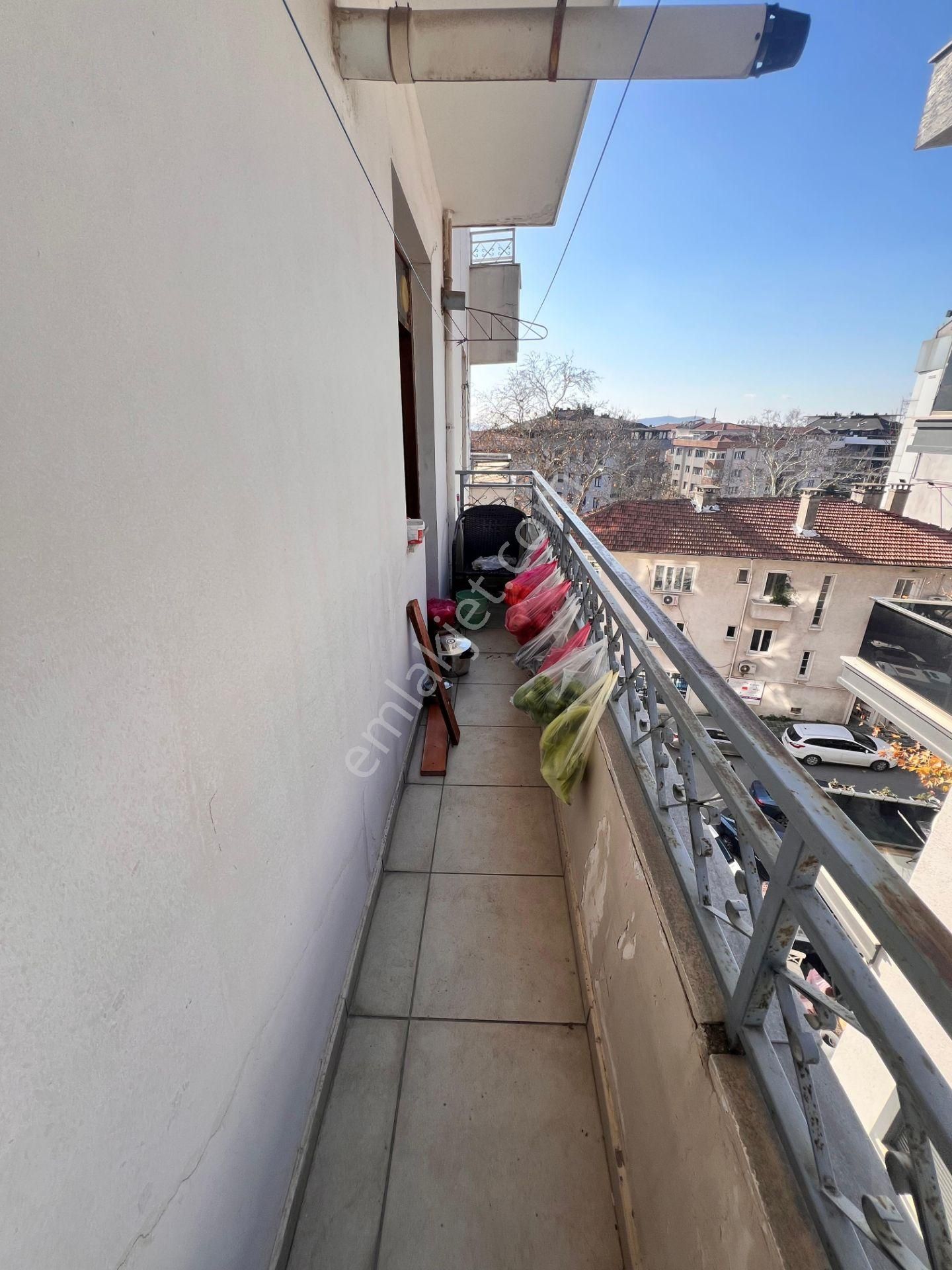 Küçükyalı'da Leb-ı Derya Deniz Manzaralı Ön Cephe 3+1 - Görsel 24