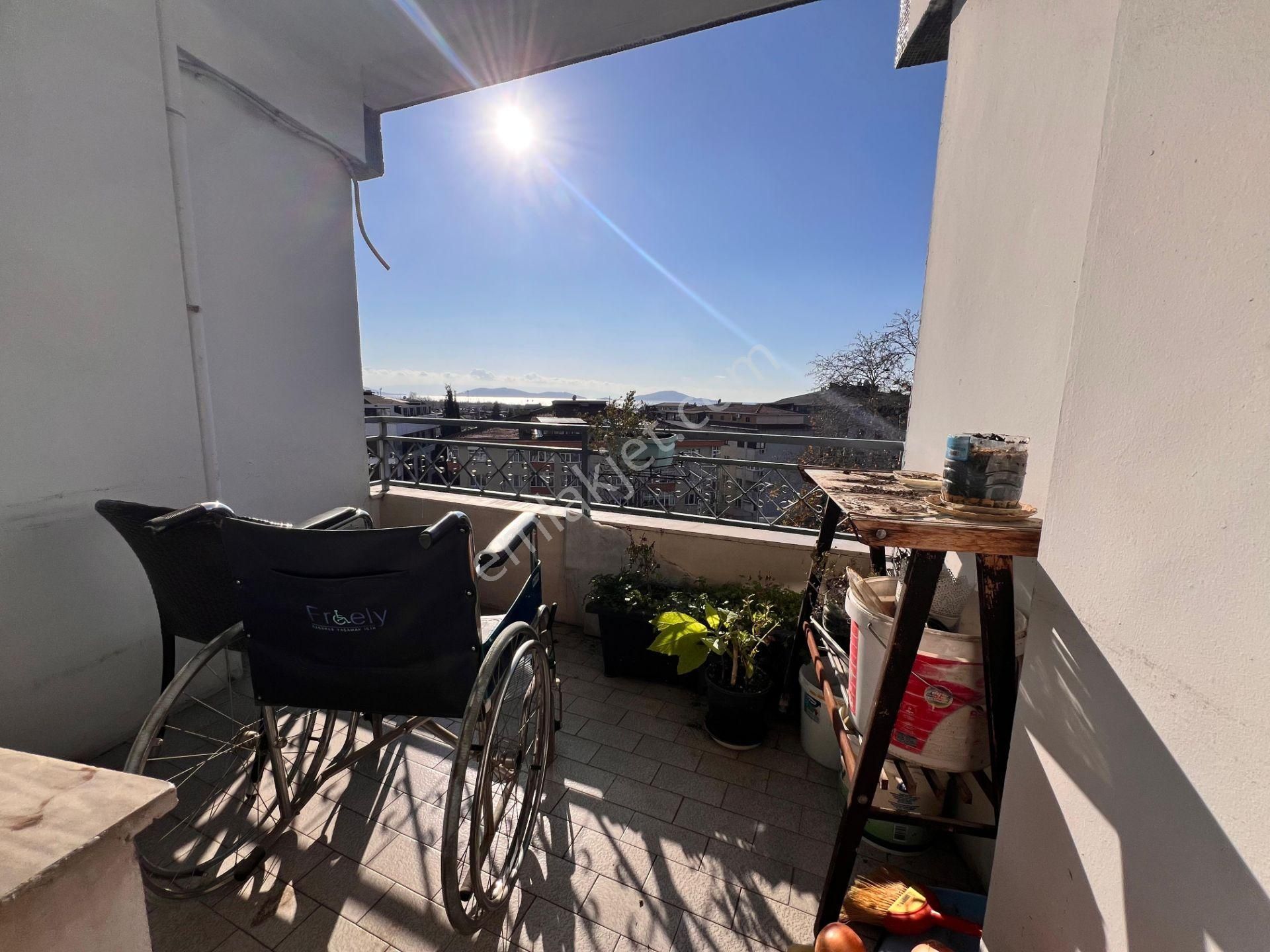 Küçükyalı'da Leb-ı Derya Deniz Manzaralı Ön Cephe 3+1 - Görsel 20