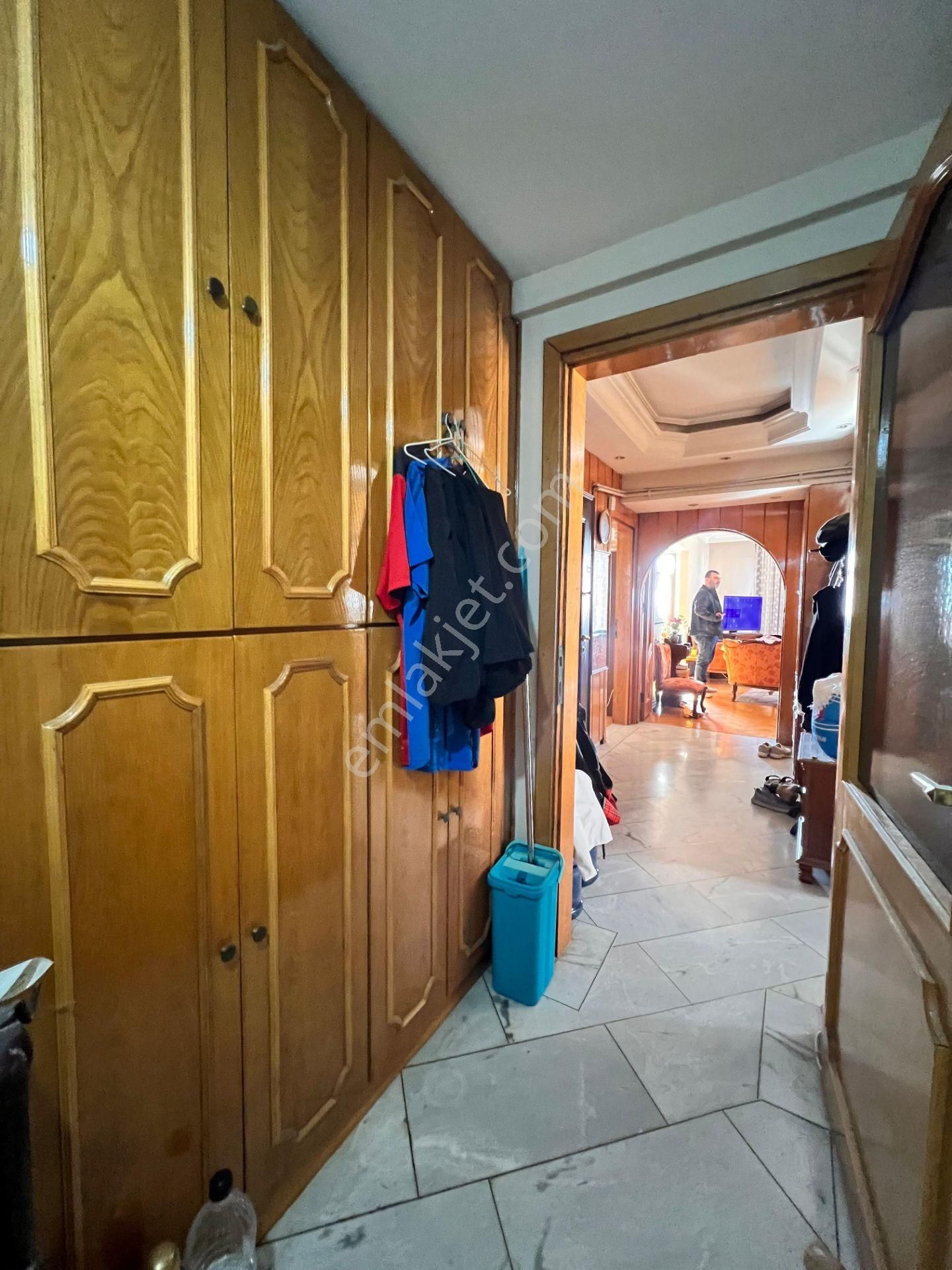 Küçükyalı'da Leb-ı Derya Deniz Manzaralı Ön Cephe 3+1 - Görsel 30