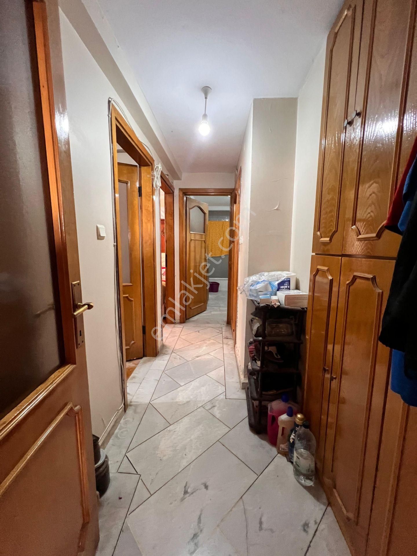 Küçükyalı'da Leb-ı Derya Deniz Manzaralı Ön Cephe 3+1 - Görsel 18