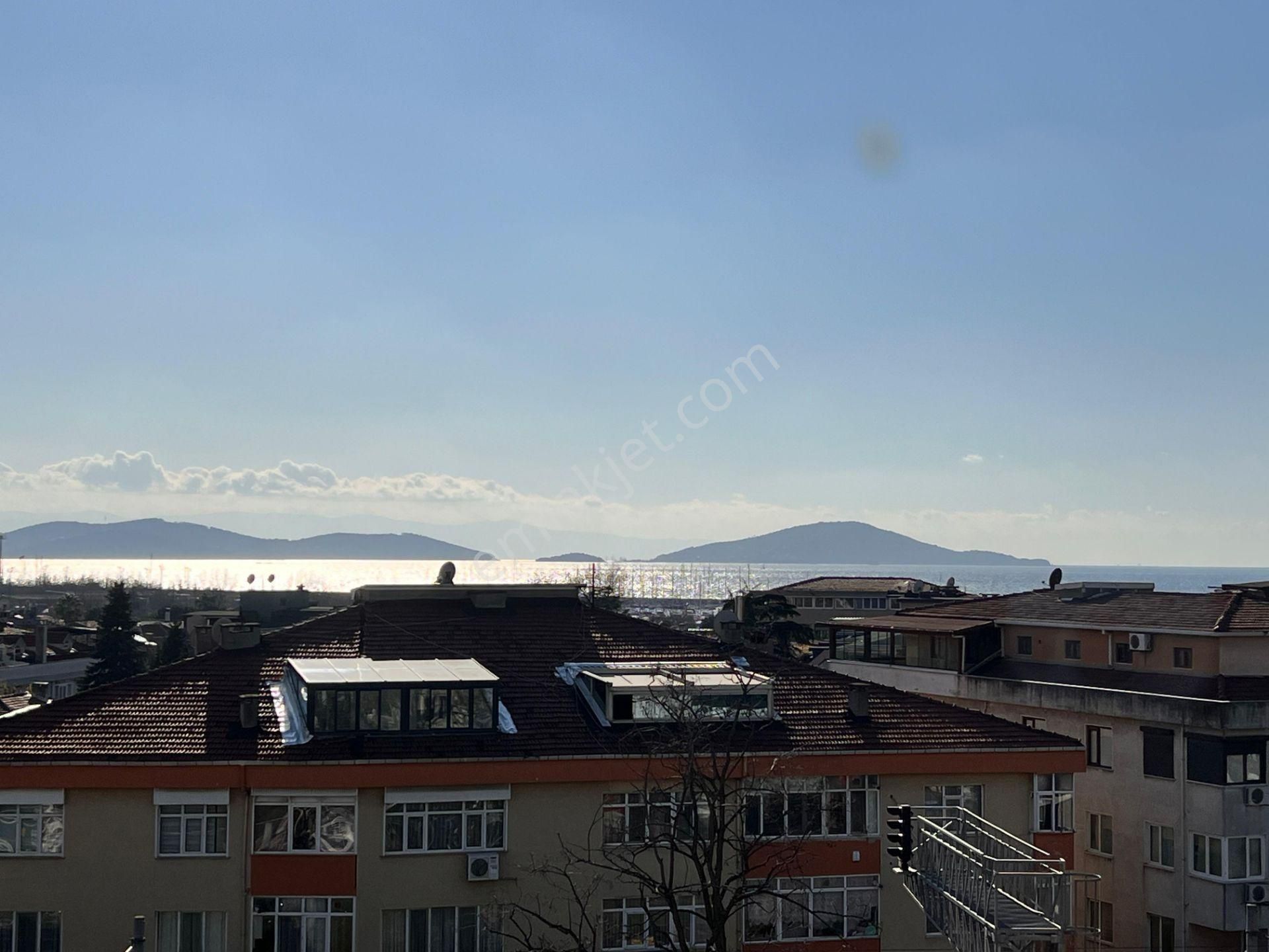 Küçükyalı'da Leb-ı Derya Deniz Manzaralı Ön Cephe 3+1 - Görsel 2