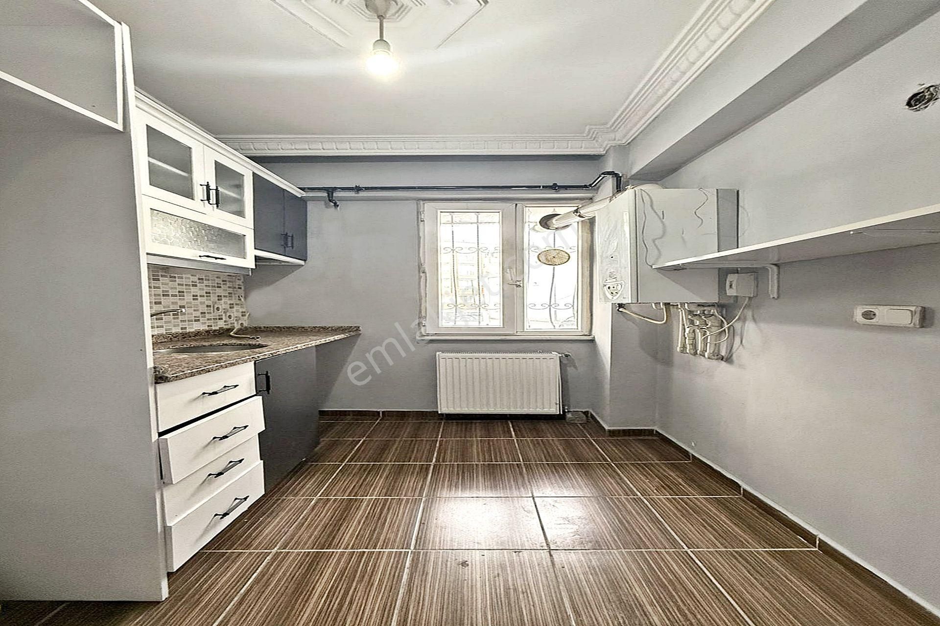 Merkezi Lokasyonda Geniş Ve Ferah 2+1 Satılık Daire - Görsel 8