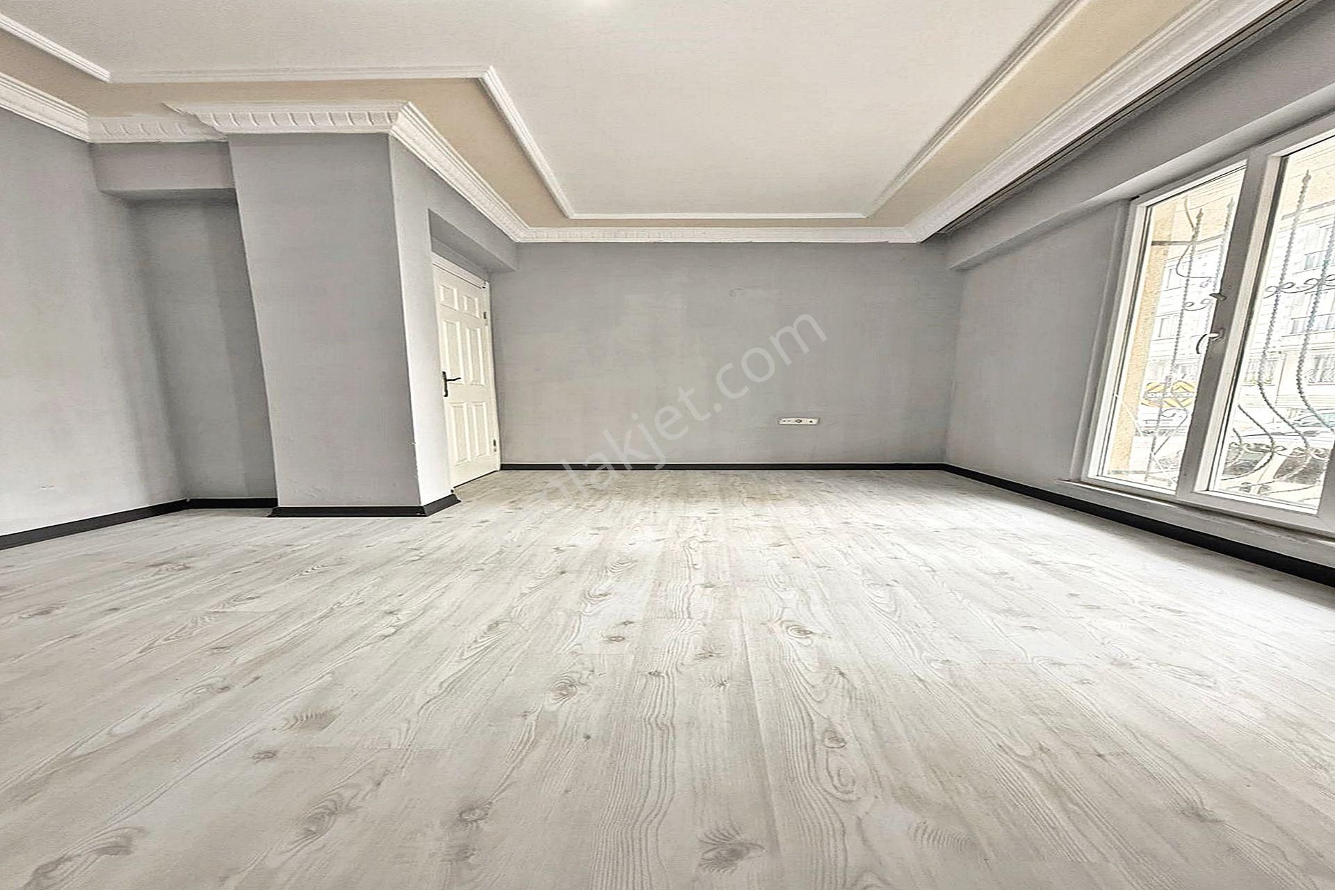 Merkezi Lokasyonda Geniş Ve Ferah 2+1 Satılık Daire - Görsel 5