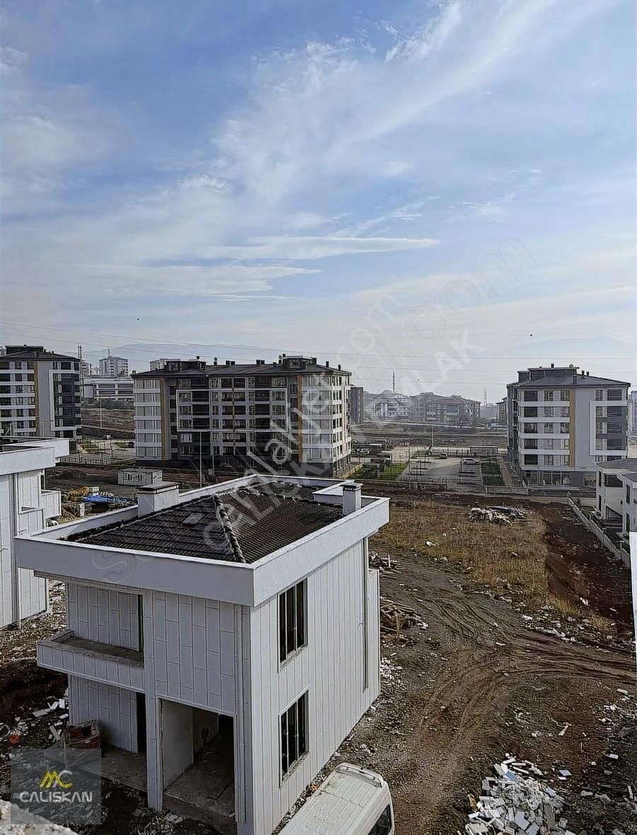 Güneşli Mah. Satılık Ara Kat Anahtar Teslim