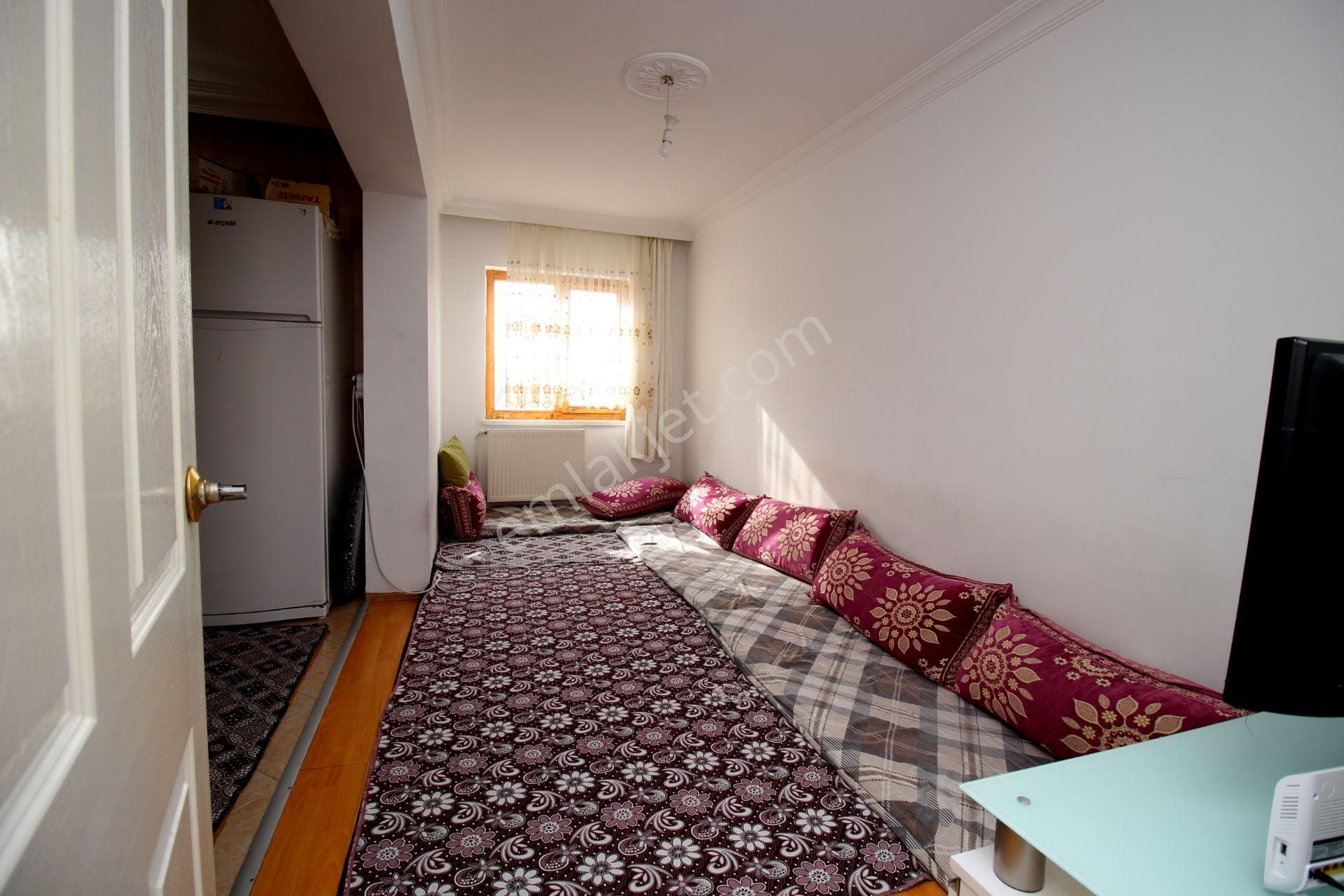 Emre Emlak'tan Topçu'da Köşe Cephe Ön Cephe Fırsat 5+1 Satılık Daire - Görsel 7