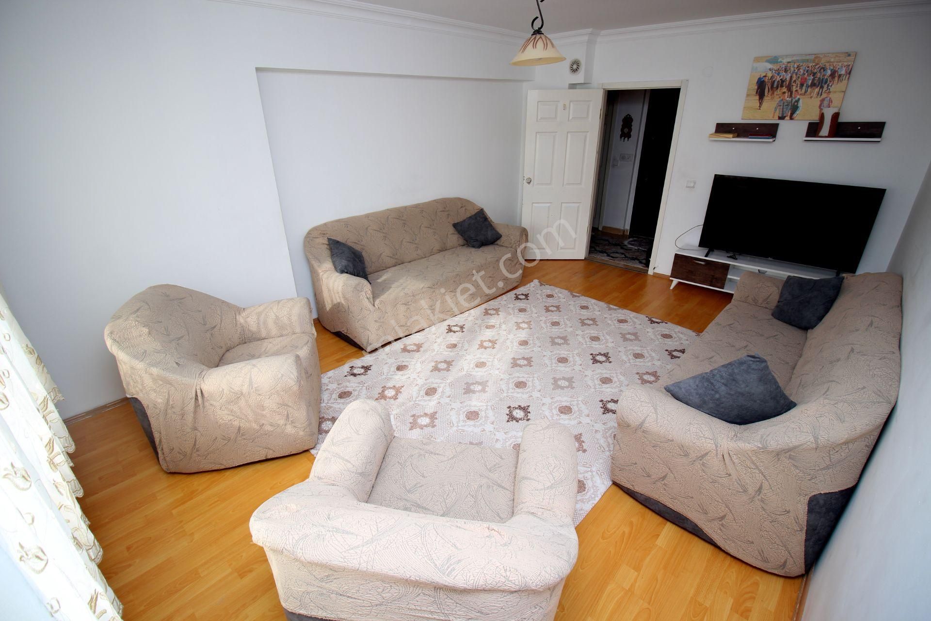 Emre Emlak'tan Topçu'da Köşe Cephe Ön Cephe Fırsat 5+1 Satılık Daire - Görsel 6