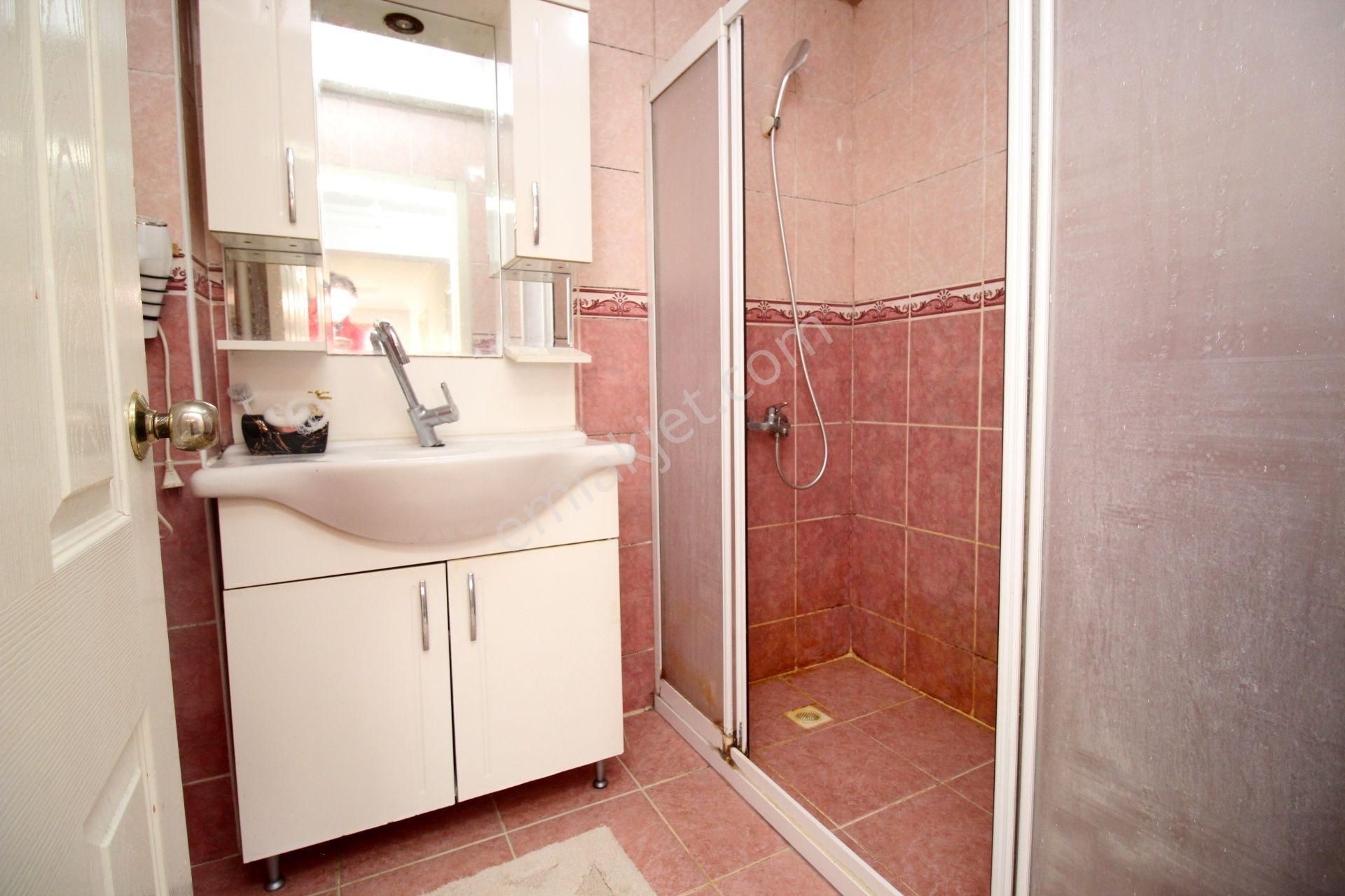 Emre Emlak'tan Topçu'da Köşe Cephe Ön Cephe Fırsat 5+1 Satılık Daire - Görsel 25