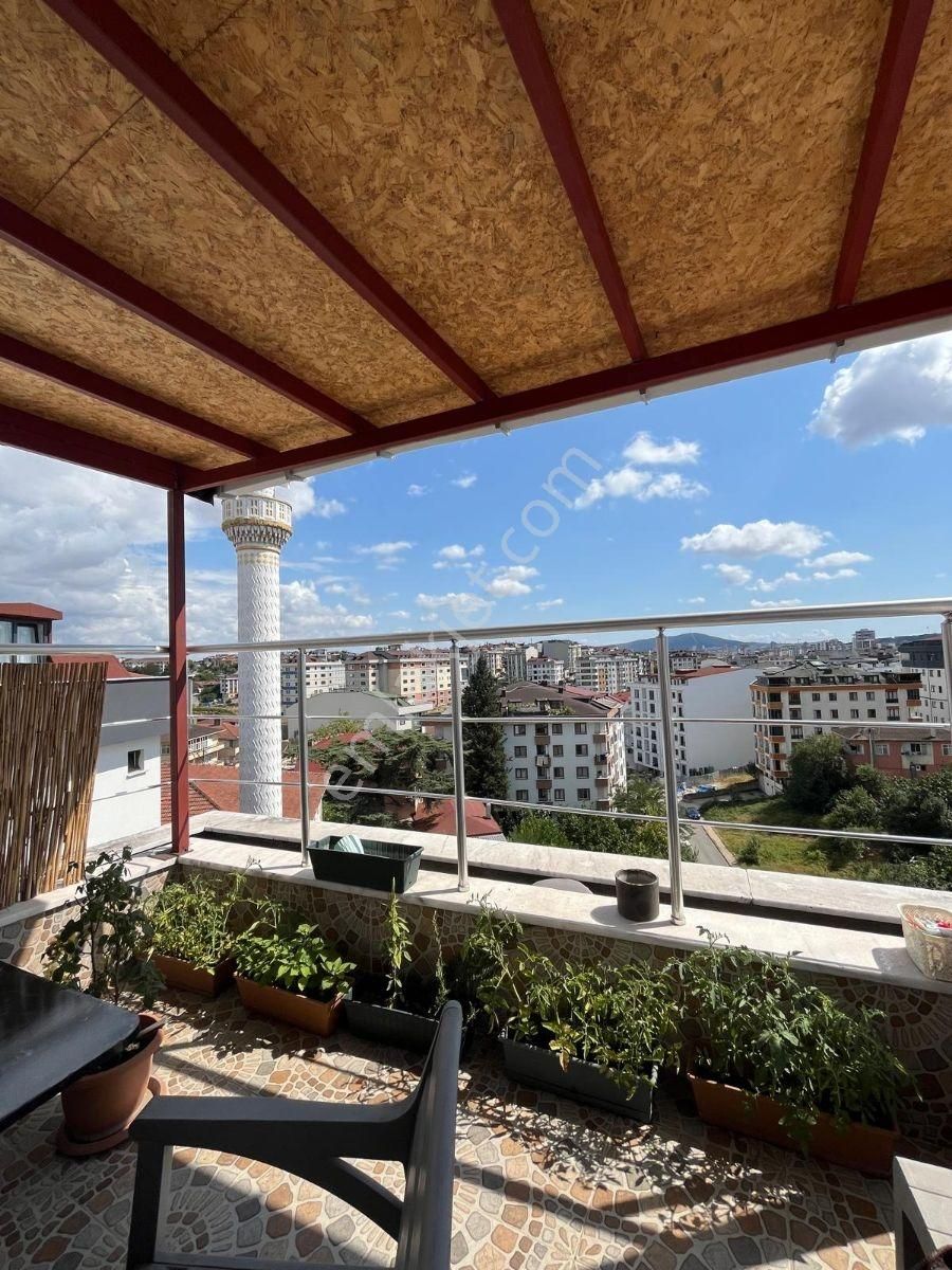 Çekmeköy Merkez Mah. Asansörlü İskanlı Teraslı Dubleks - Görsel 29