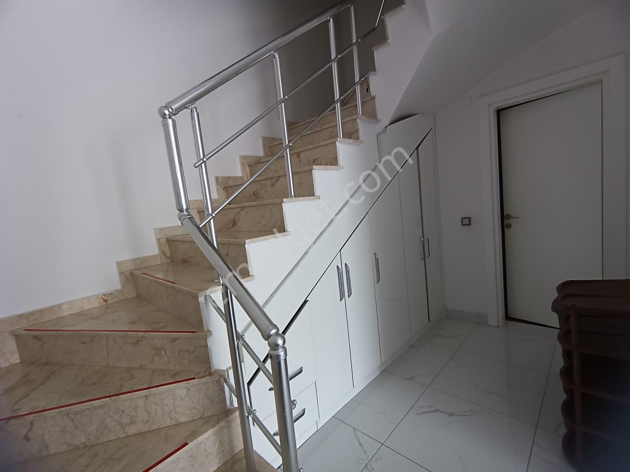 Alanya Guller Pınarında Kiralık Geniş 2+1 Dubleks Daire - Görsel 10