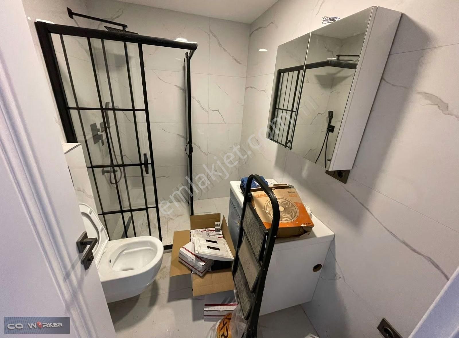 Cadde Üzeri, Site Özellikli 1+1 Sıfır Açık Kapalı Otopark - Görsel 4