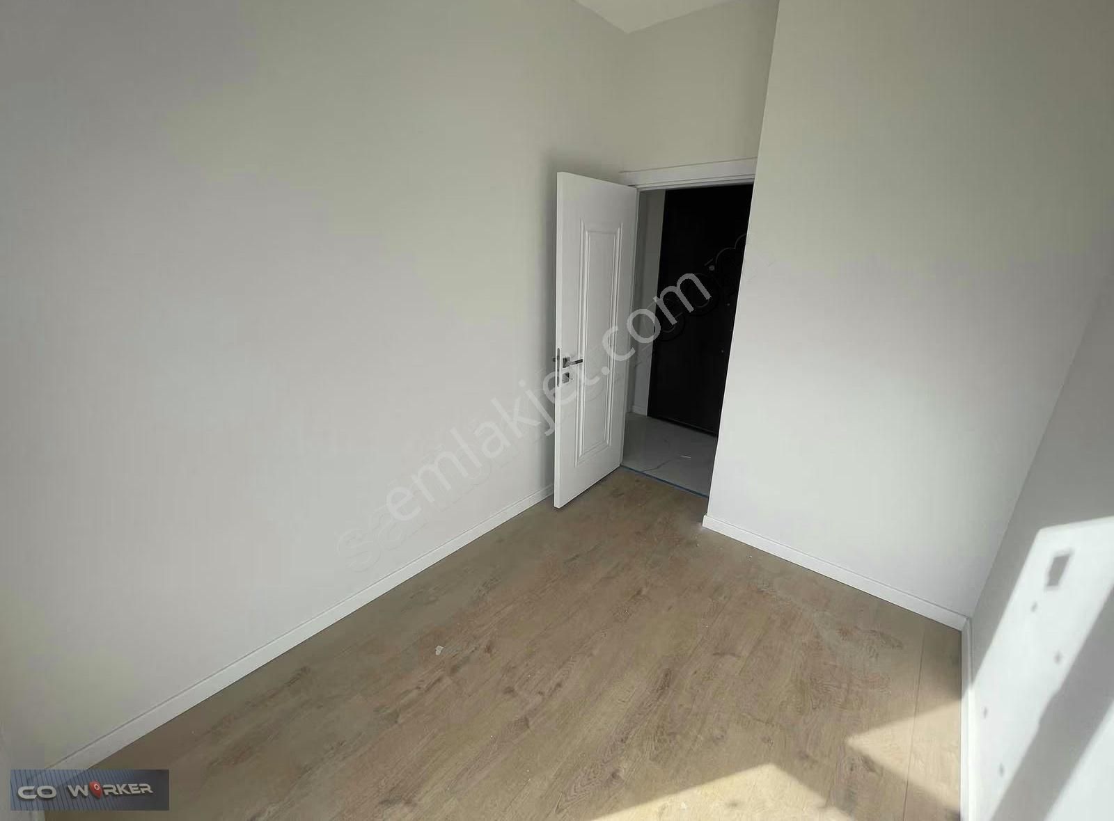 Piyasanın Altında Sıfır Binada Cadde Üstü Açık&kapalı Otoparklı - Görsel 5