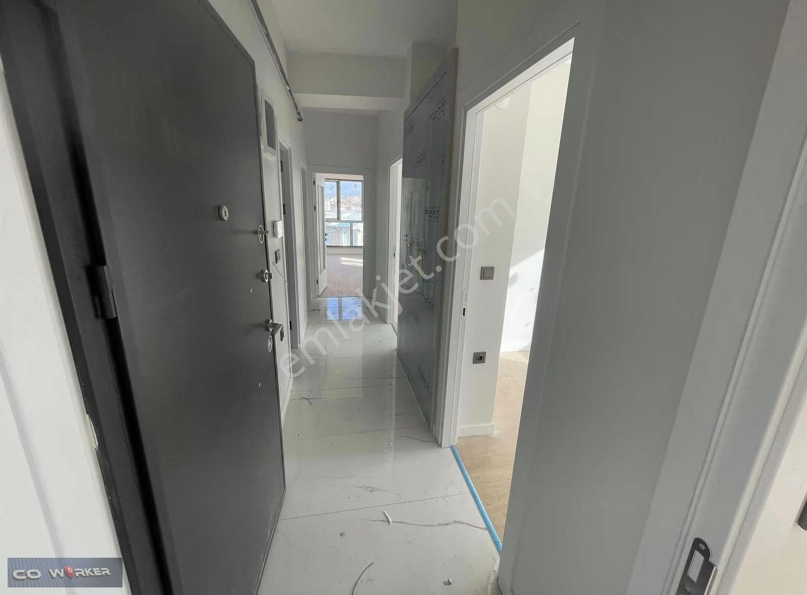 Piyasanın Altında Sıfır Binada Cadde Üstü Açık&kapalı Otoparklı - Görsel 2