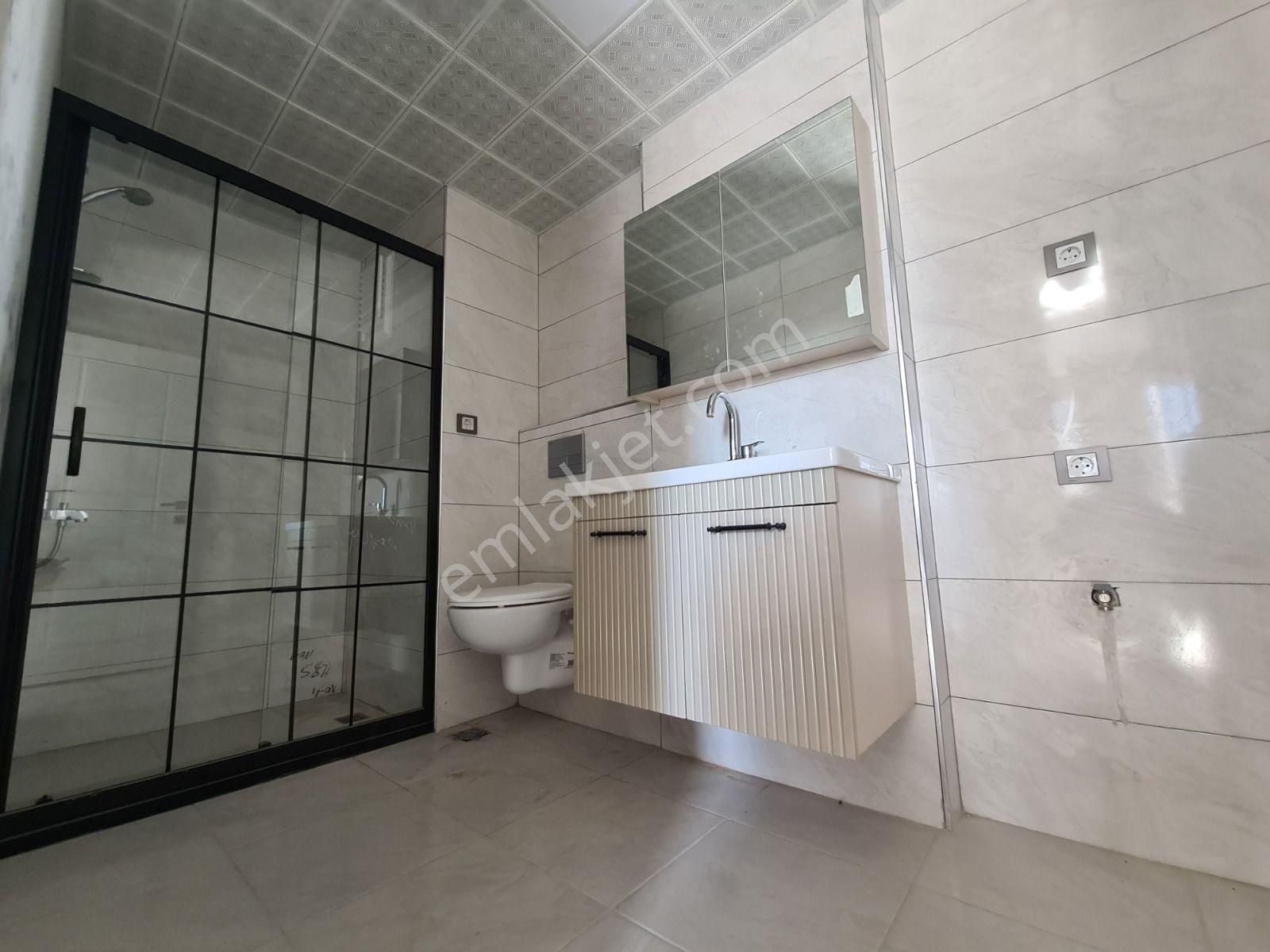 Sancaktepe'de Park Manzaralı Köşebaşı Sıfır Binada 2-banyolu 3+1 - Görsel 22