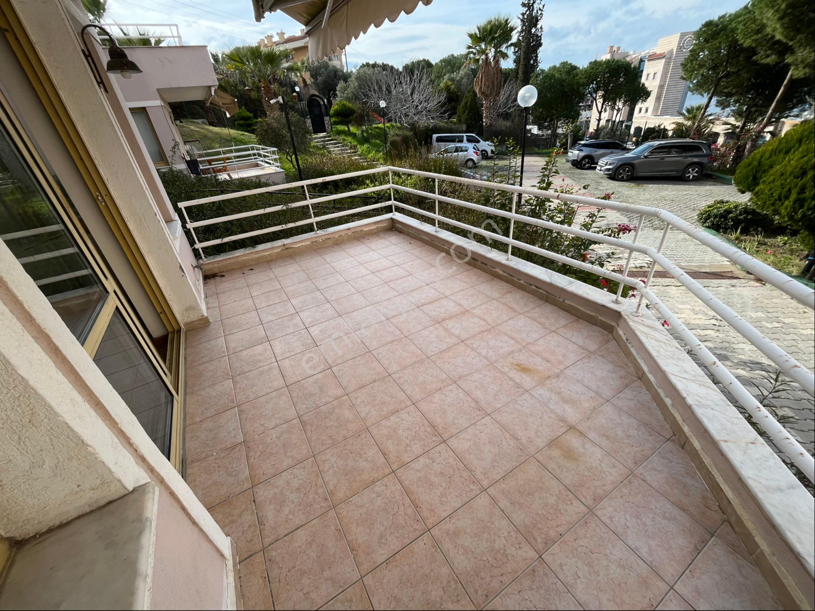 Kuşadası Türkmen De 3 Artı 1 Havuzlu Daire - Görsel 8