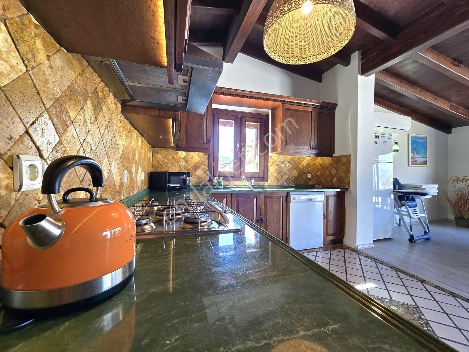 Fethiye Karagözler'de 2+1 120m2 Eşyalı Deniz Manzaralı Daire - Görsel 28