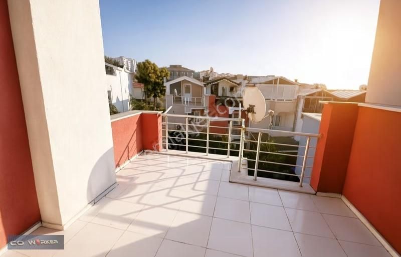 Denize Sıfır , Site İçinde, 3+1 Tripleks , Teras & Bahçeli - Görsel 15