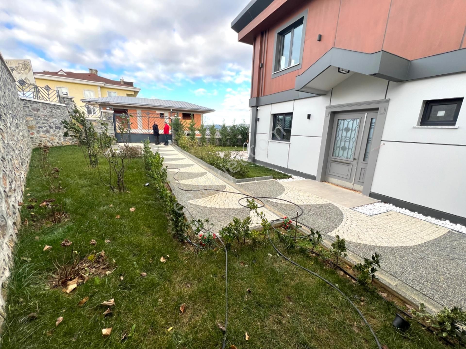 Beykoz Çavuşbaşı, Baklacı Mahallesinde Olan Müstakil Villa - Görsel 31