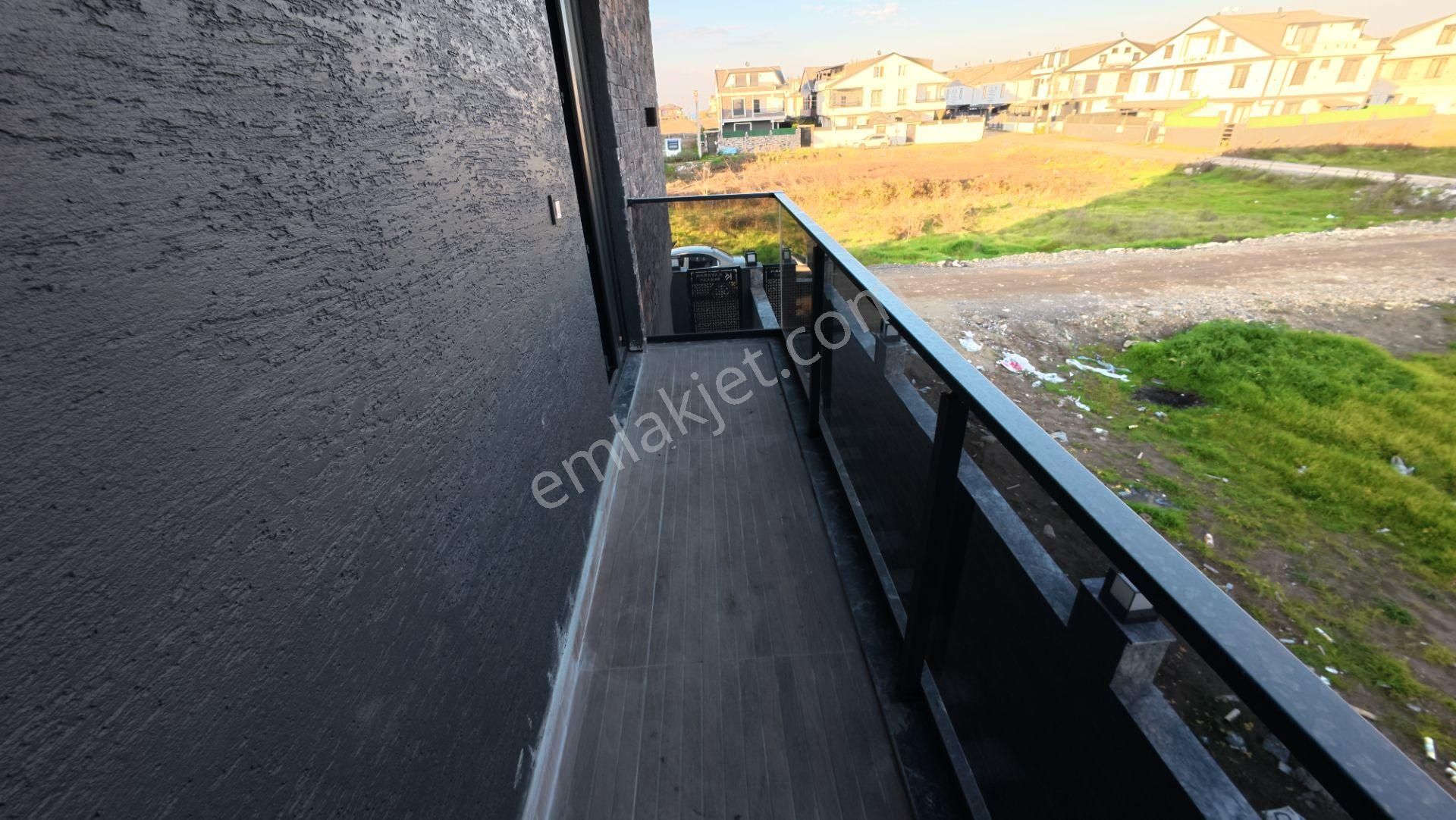 Kocaali'de Bahçeli Daire Fiyatına 4+1 Satılık Villa!! - Görsel 24