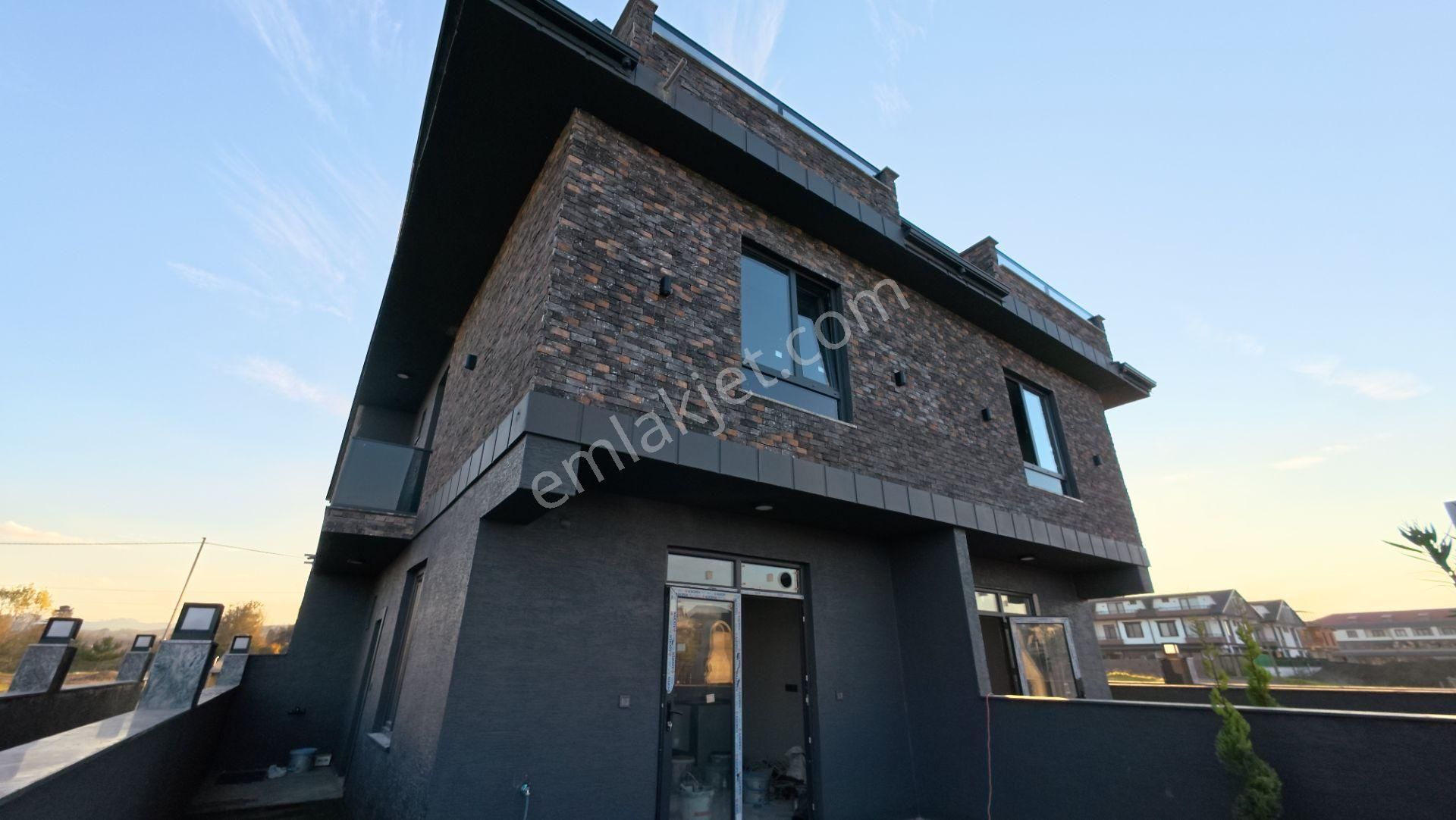 Kocaali'de Bahçeli Daire Fiyatına 4+1 Satılık Villa!! - Görsel 9