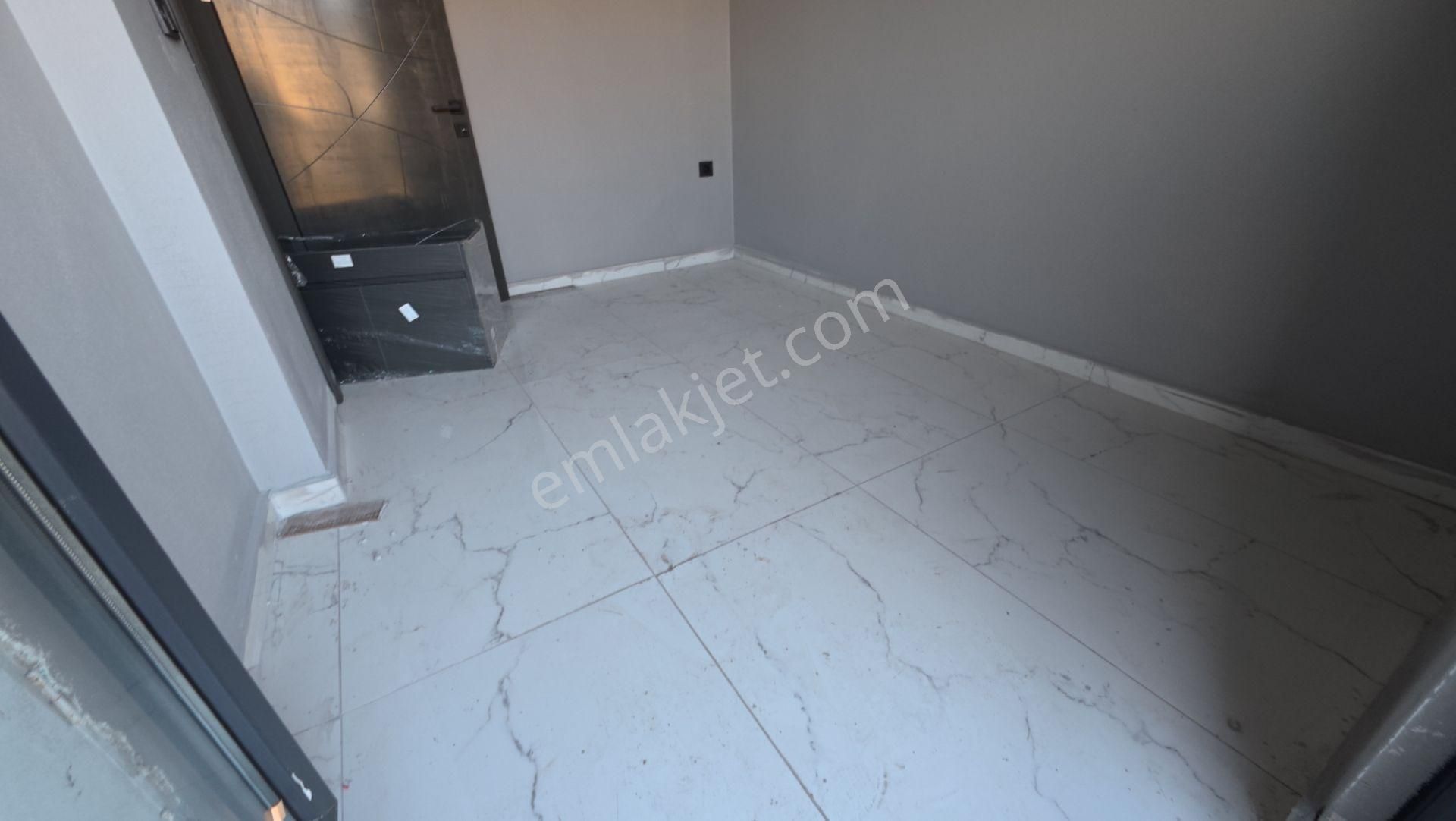 Kocaali'de Bahçeli Daire Fiyatına 4+1 Satılık Villa!! - Görsel 22