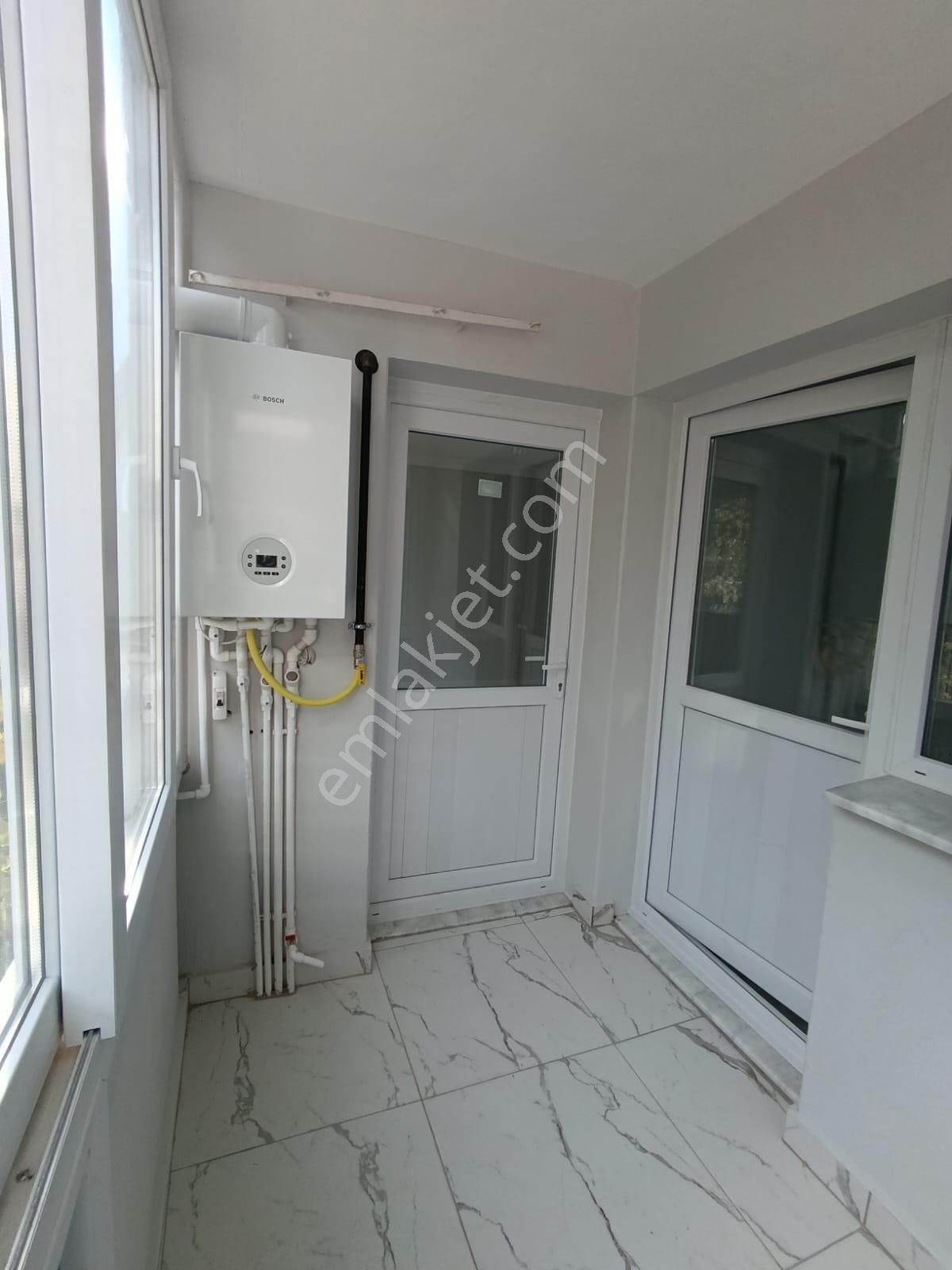 Merkezi Lokasyonda İçi Komple Yapılı Satılık 3+1 Daire! - Görsel 19