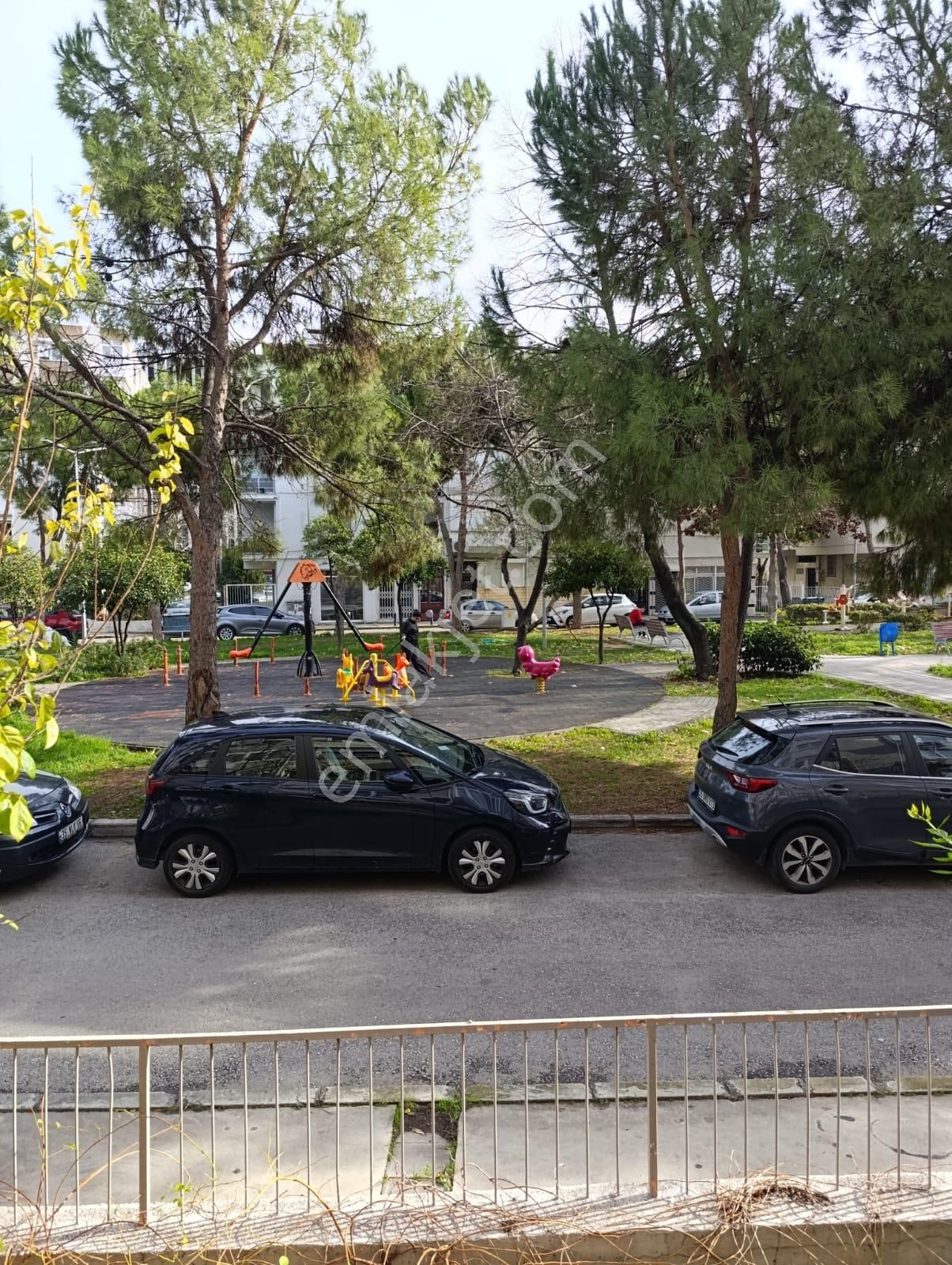 Merkezi Lokasyonda İçi Komple Yapılı Satılık 3+1 Daire! - Görsel 15
