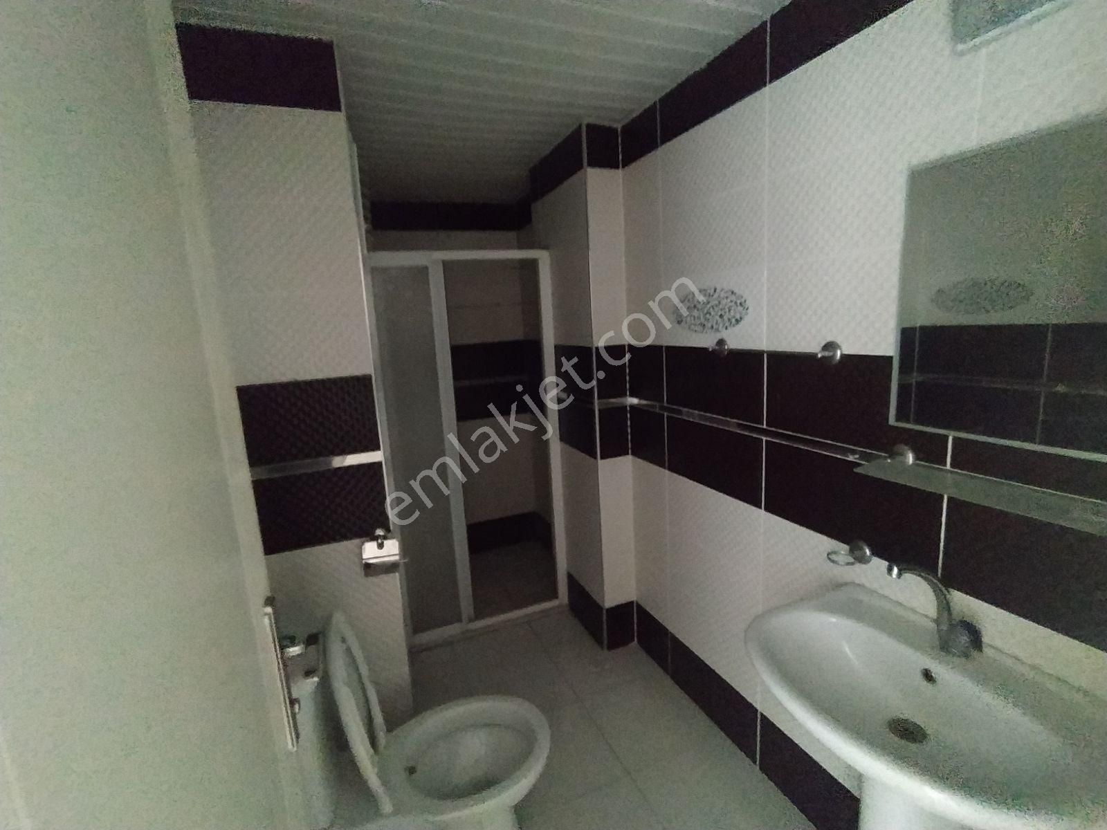 Kanal Mahallesi Merkezi Konum 3+1 Kiralık Daire - Görsel 5