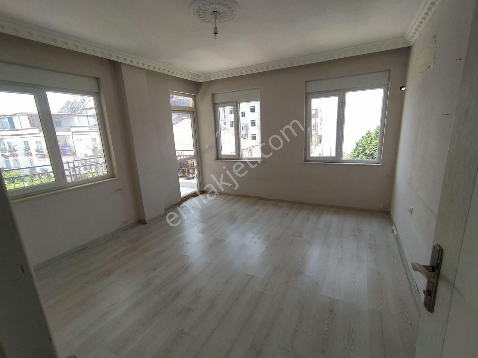 Kanal Mahallesi Merkezi Konum 3+1 Kiralık Daire - Görsel 18