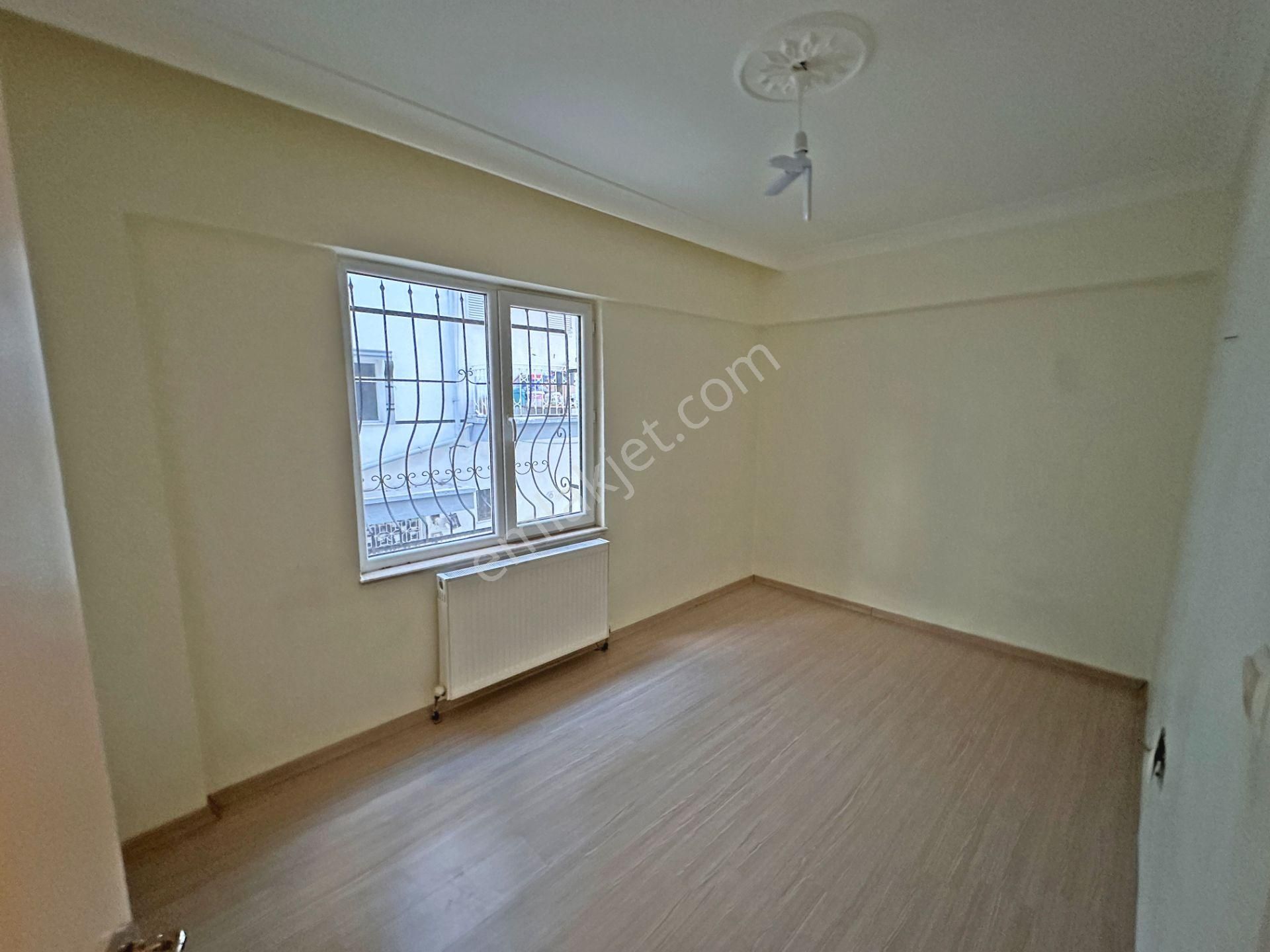 Nene Hatun Meslek Lisesi Yakınında Full Yapılı Teraslı 2+1 Kiralık Daire - Görsel 9