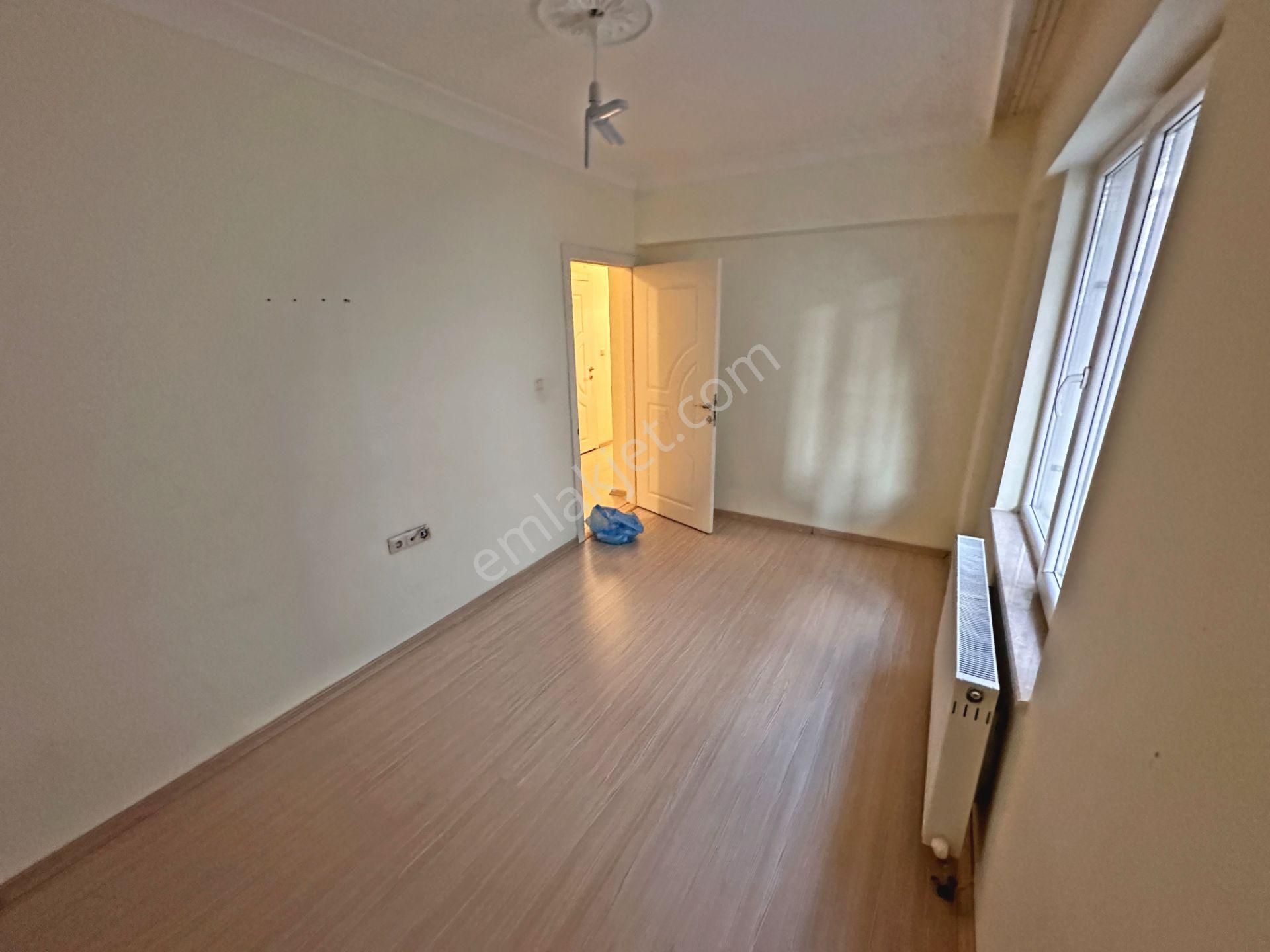 Nene Hatun Meslek Lisesi Yakınında Full Yapılı Teraslı 2+1 Kiralık Daire - Görsel 11