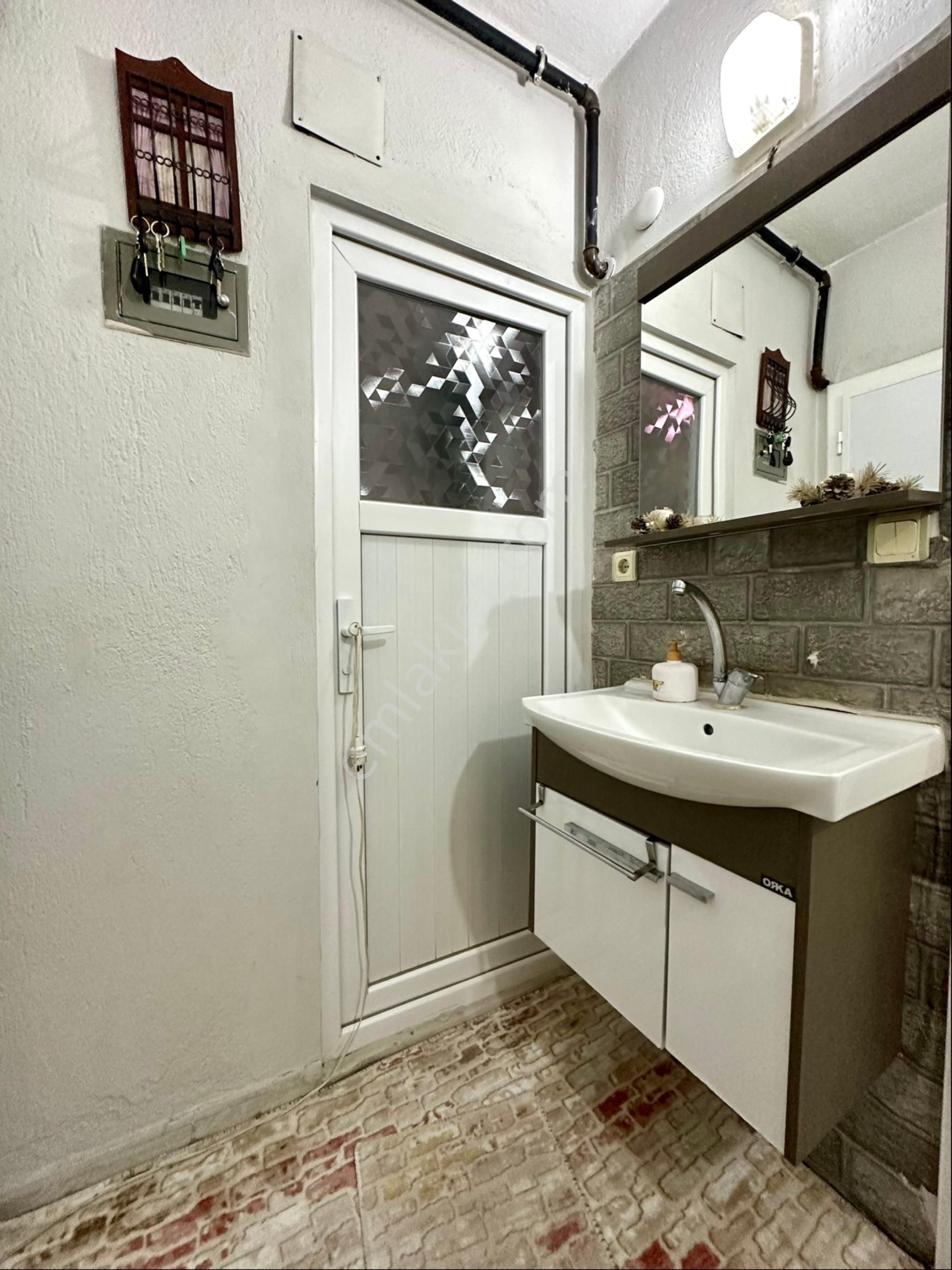 Karamanda Arakat 115 M2 2+1 Satılık Yenilenmiş Fırsat Daire - Görsel 15