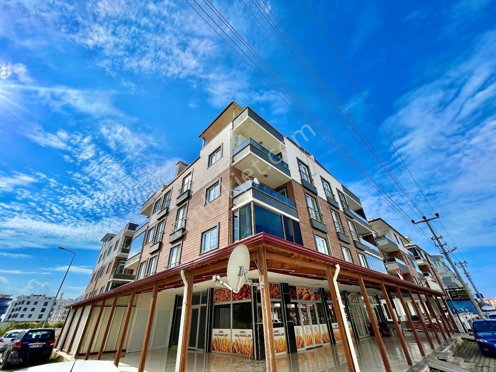 Tek Yetkili Gümüşden Altınkumda Arakat Asansörlü Fırsat 1+1daire